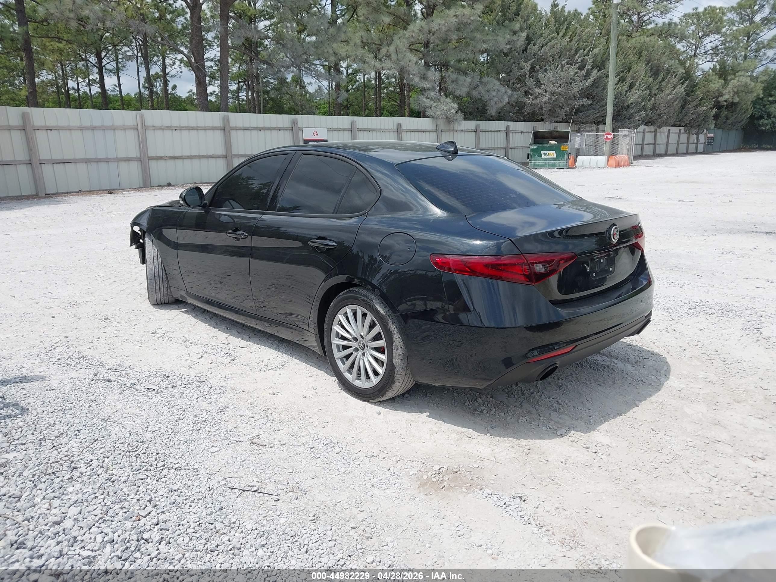 ALFA ROMEO image 3