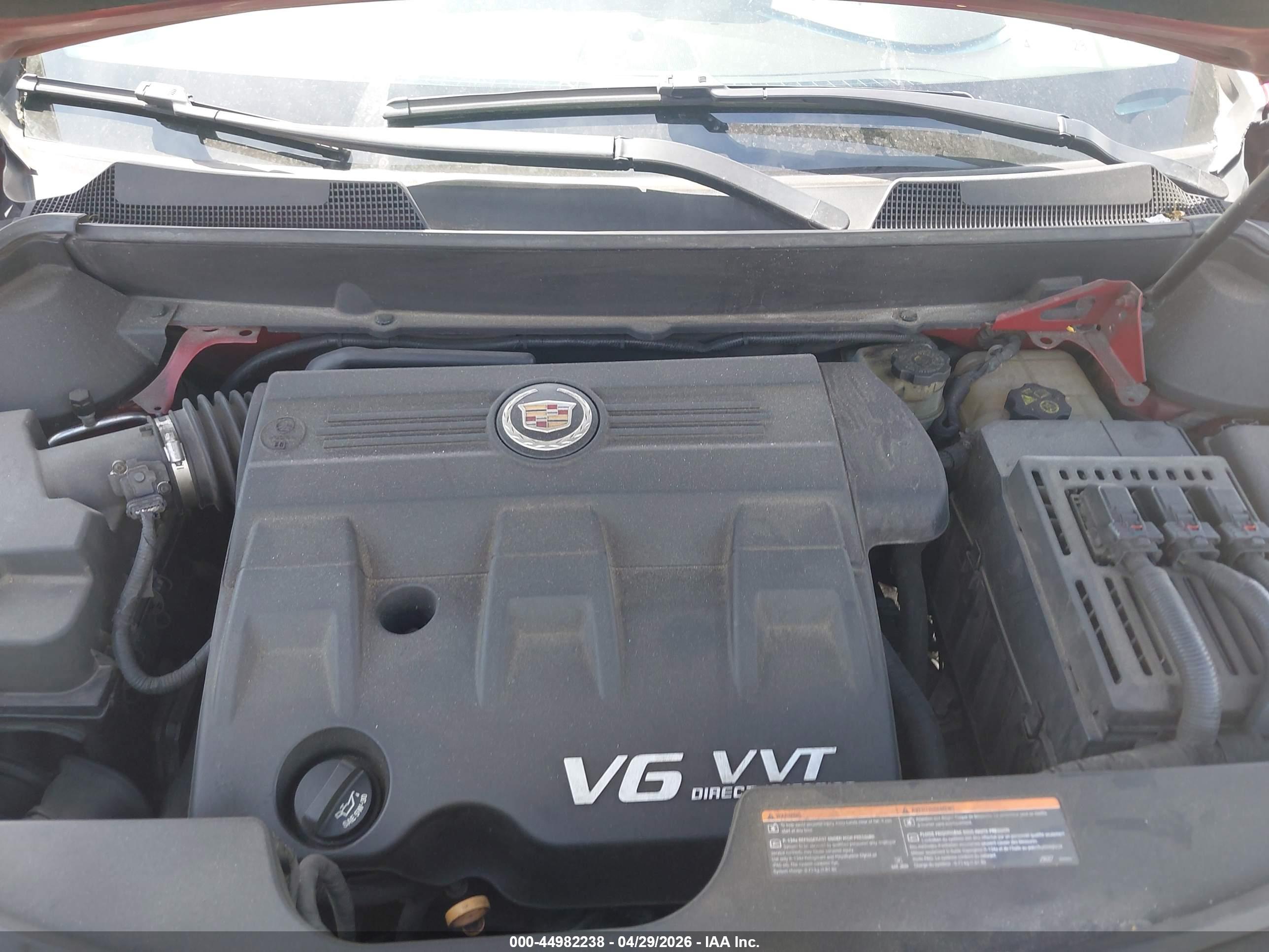 CADILLAC SRX image 10