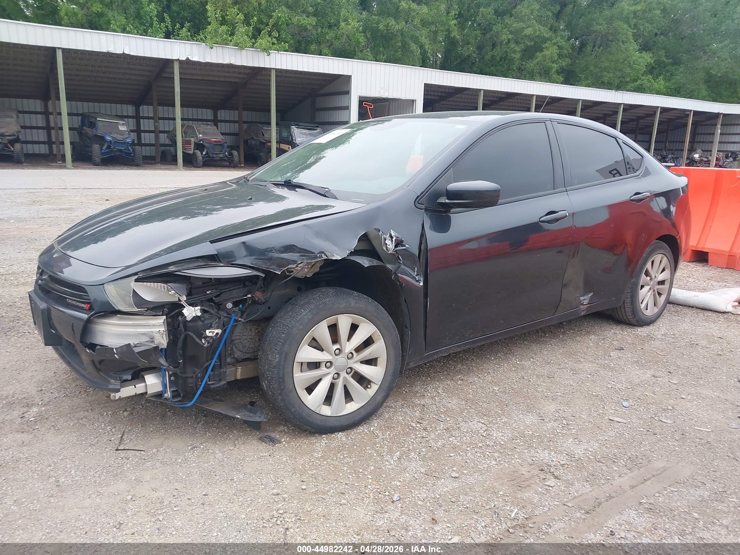 DODGE DART image 2