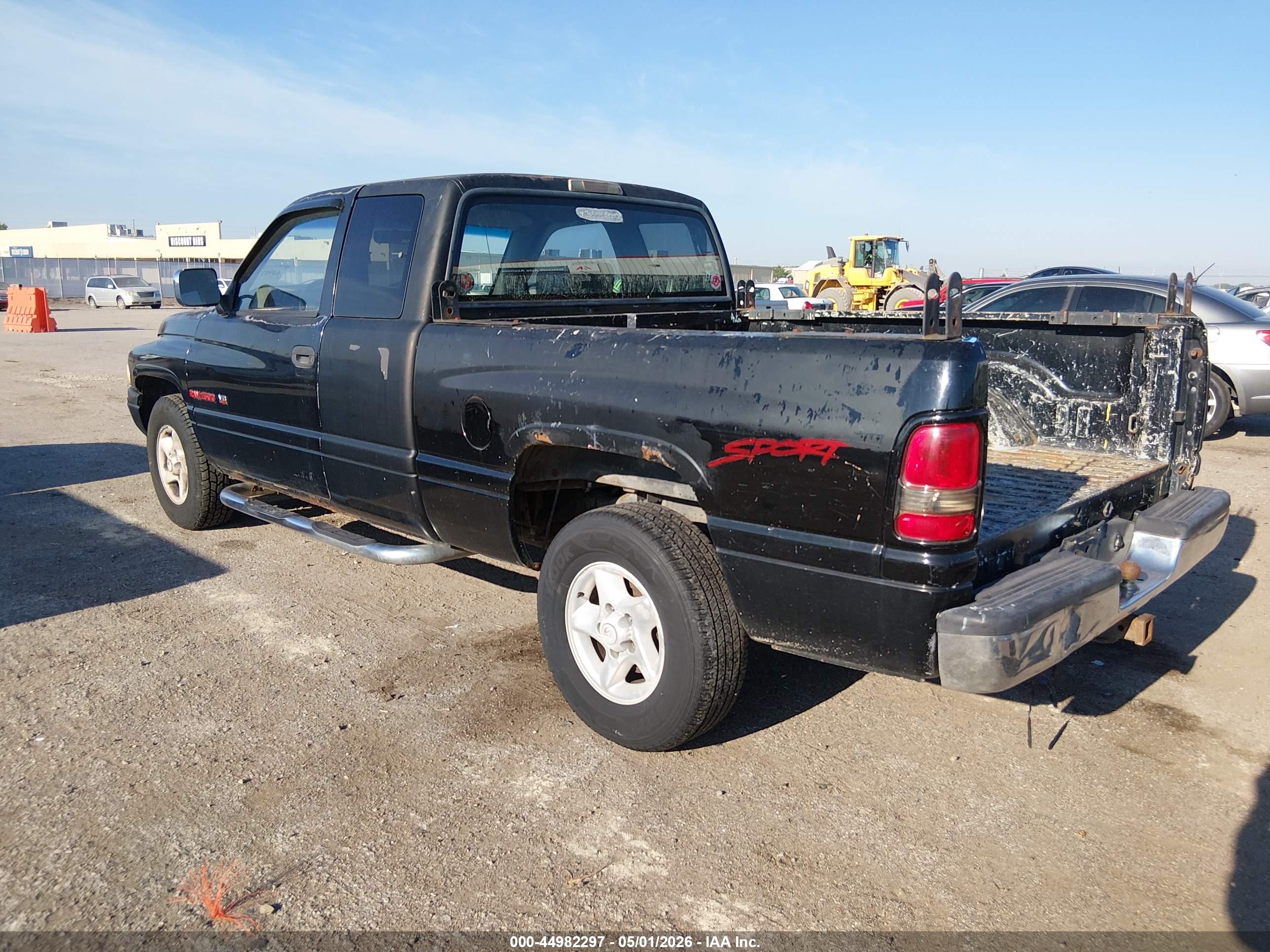 DODGE RAM image 3