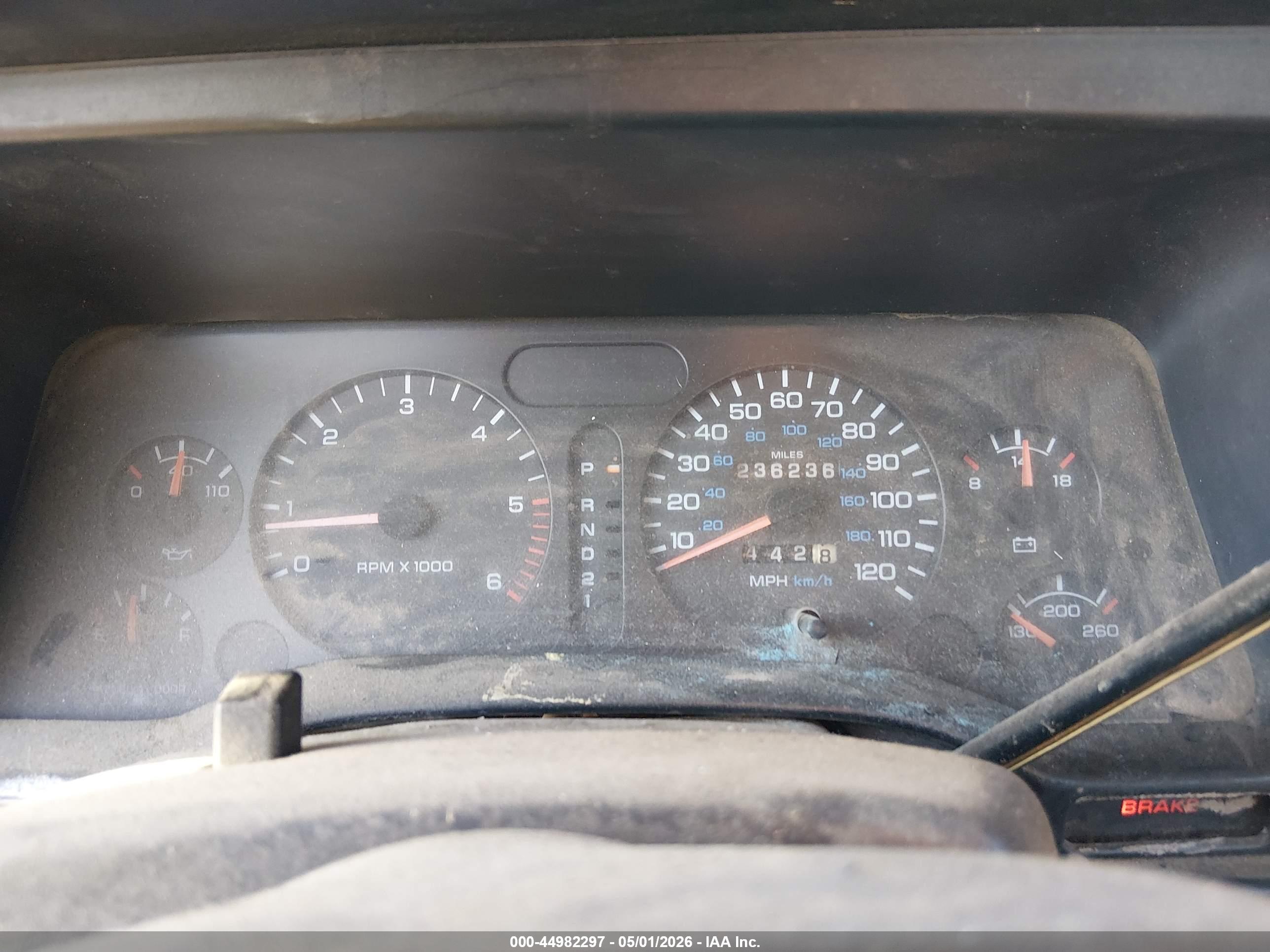 DODGE RAM image 7