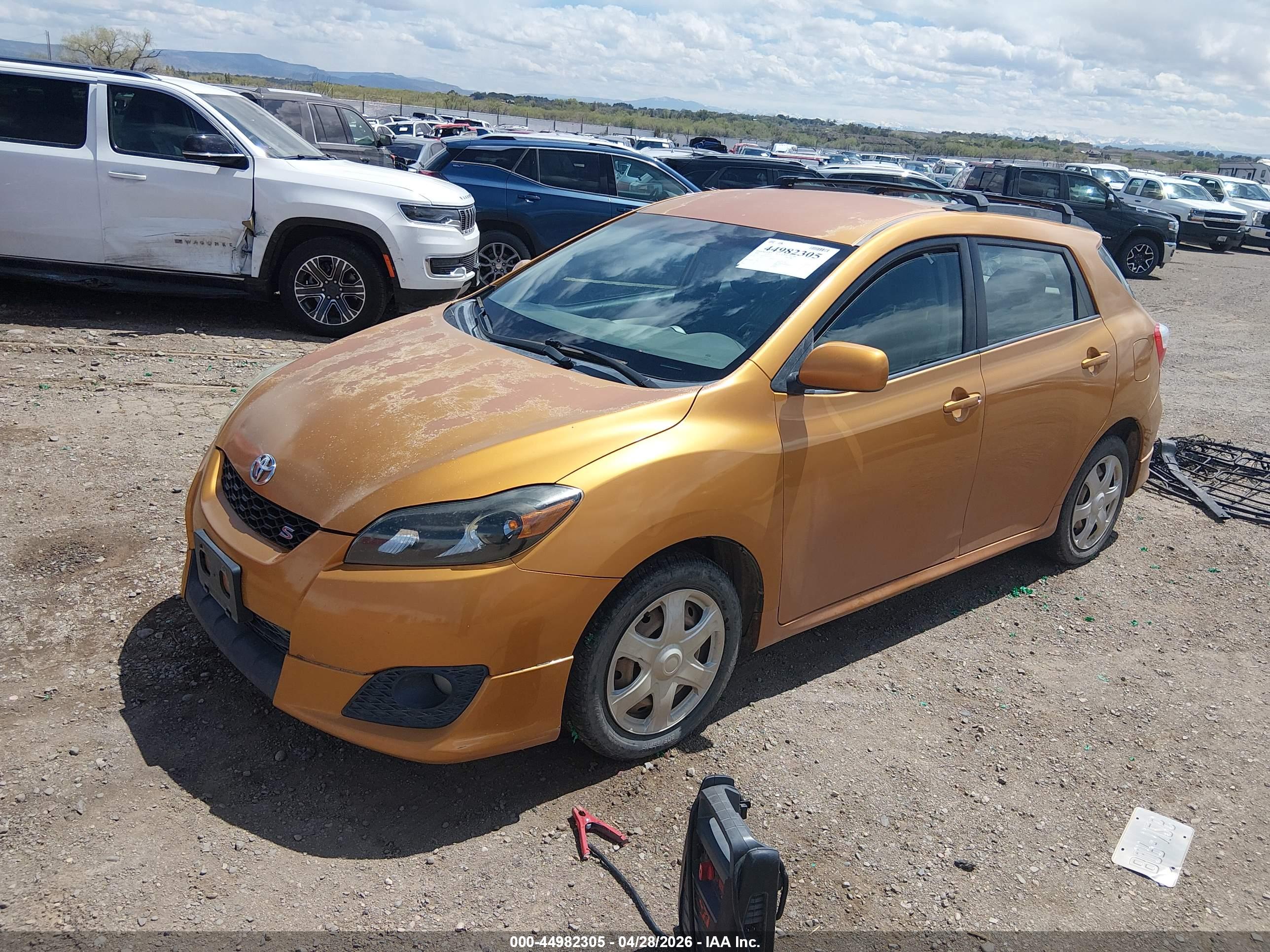 TOYOTA MATRIX image 2