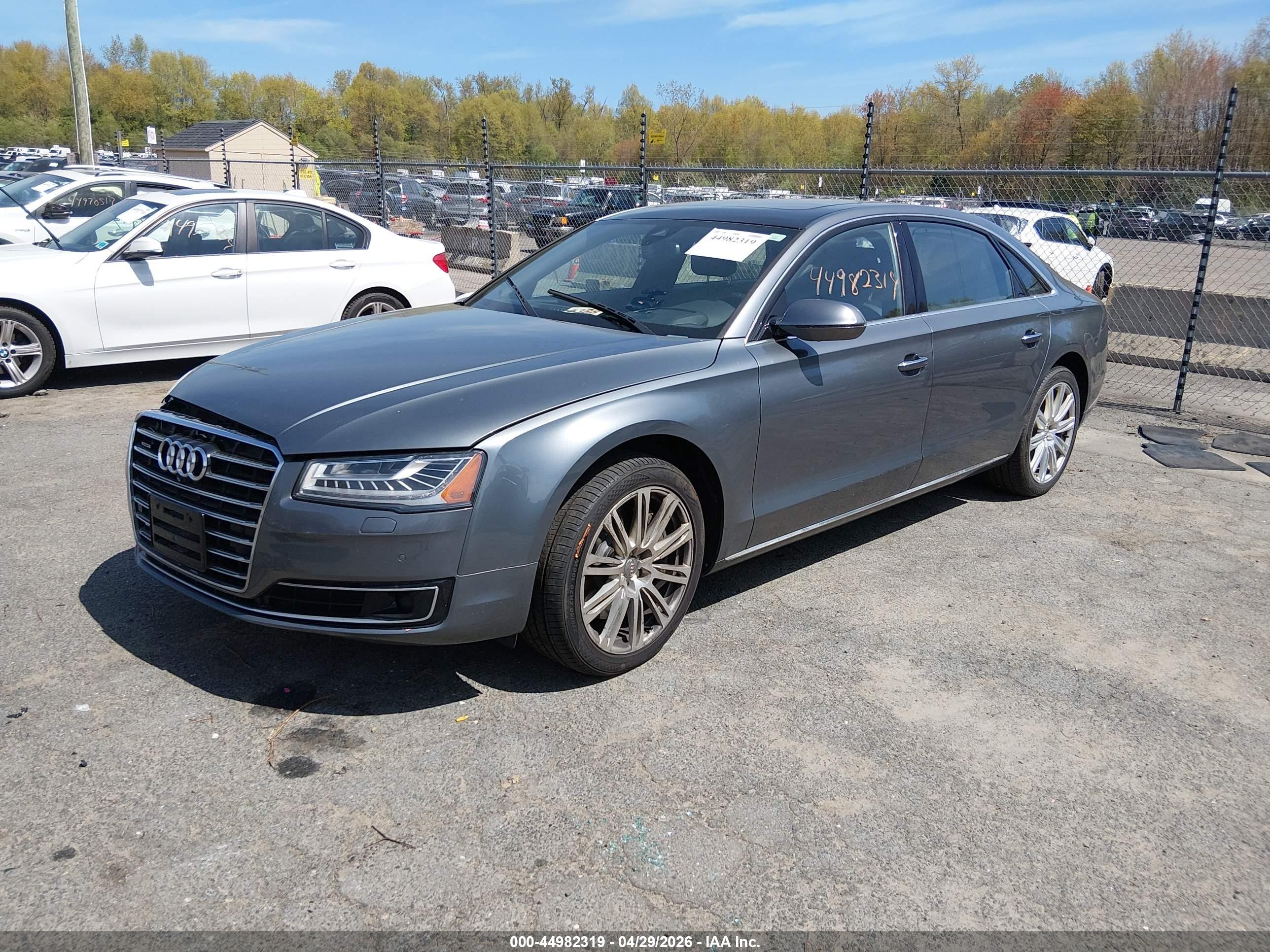 AUDI A8 image 2