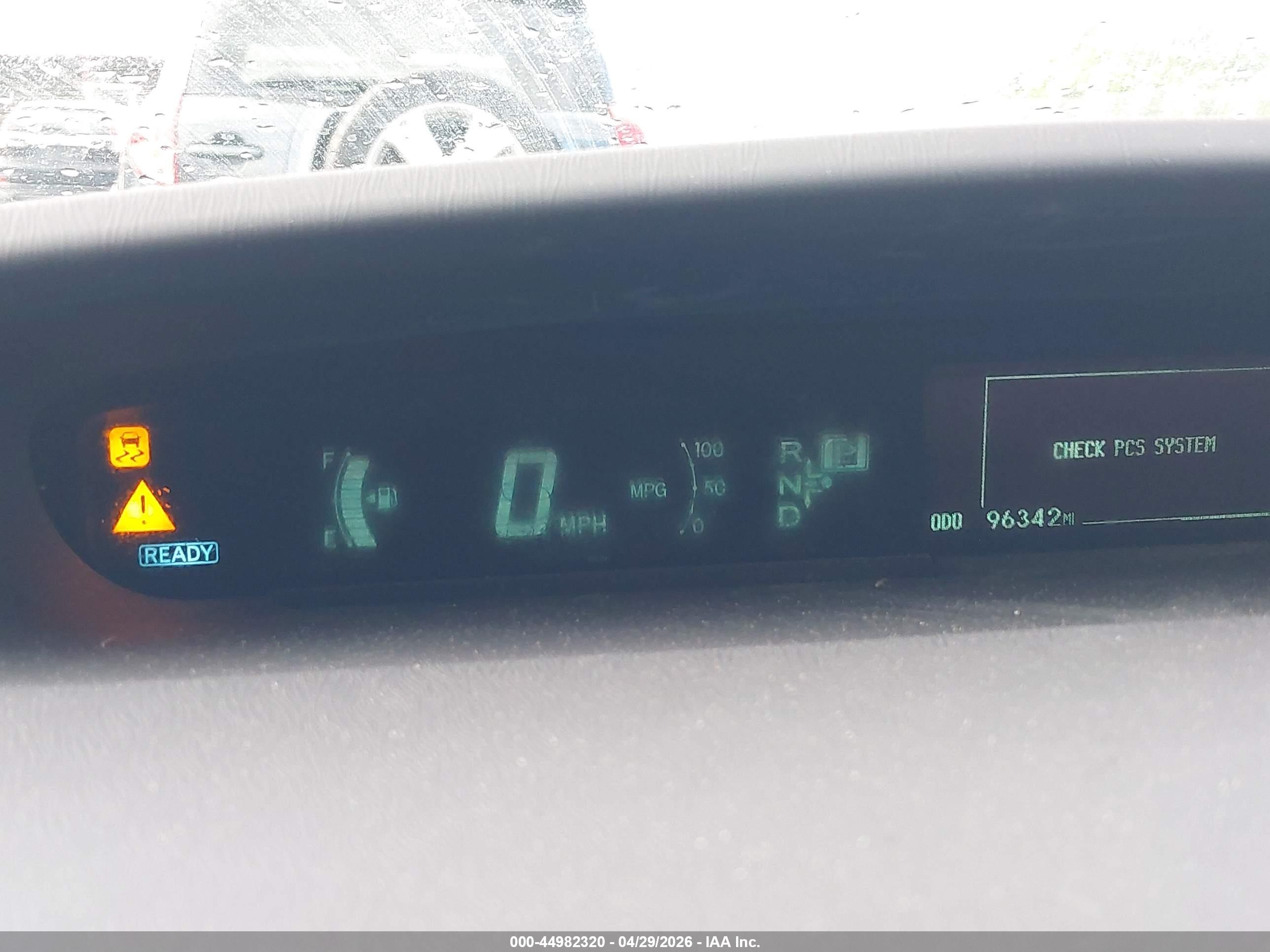 TOYOTA PRIUS image 7