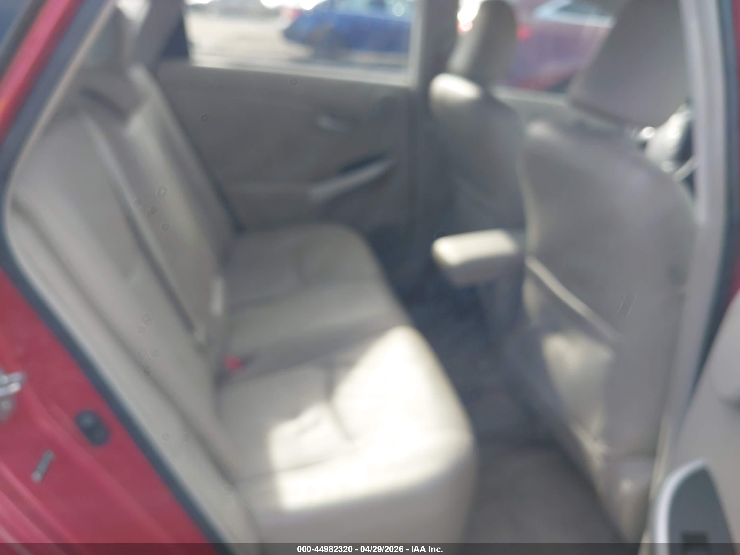 TOYOTA PRIUS image 8