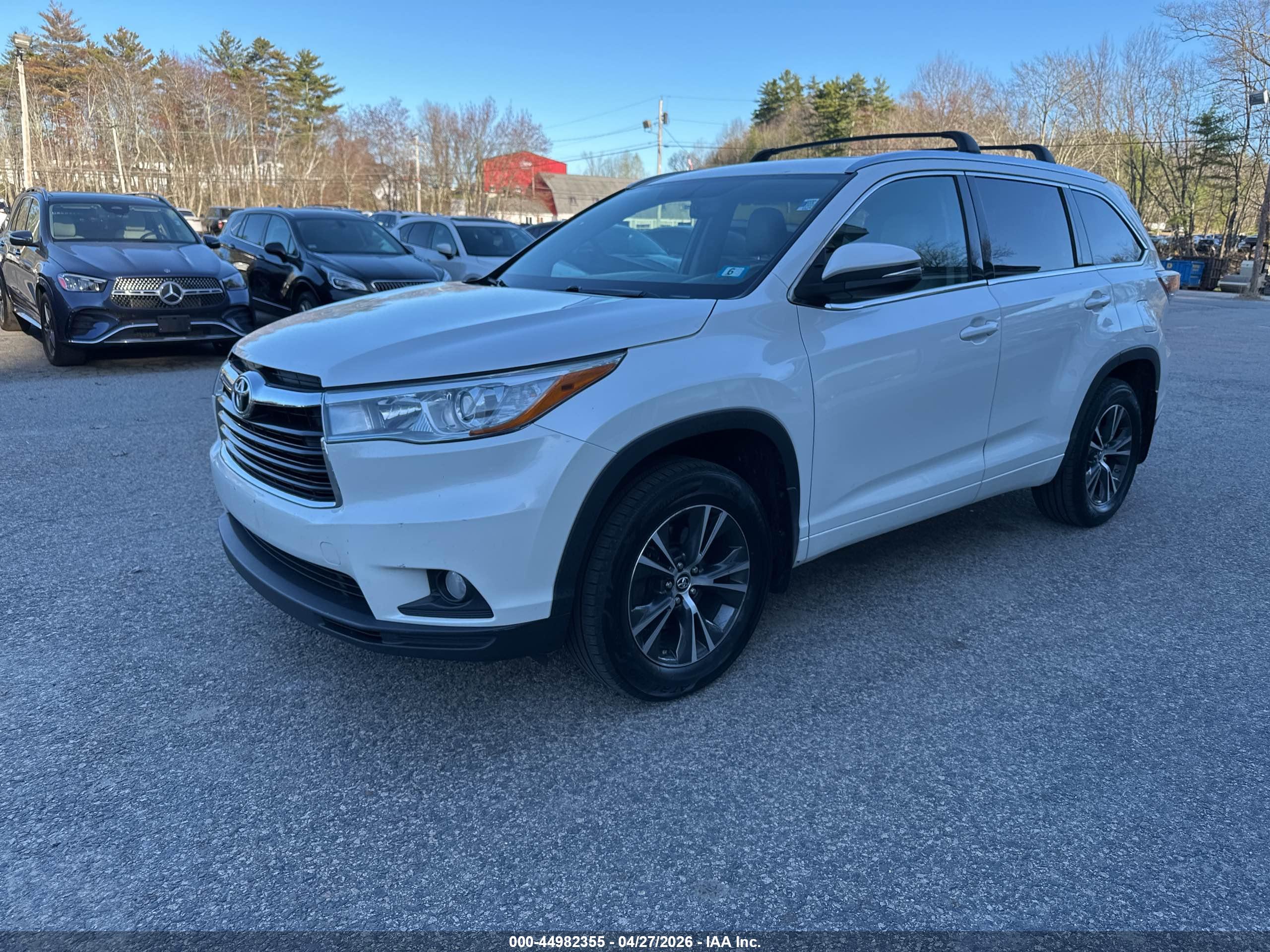 TOYOTA HIGHLANDER image 2