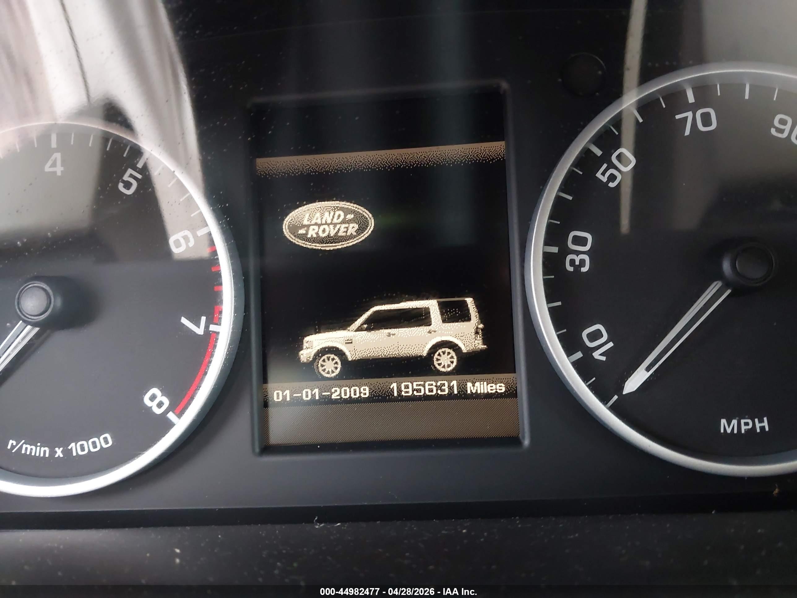 LAND ROVER image 7