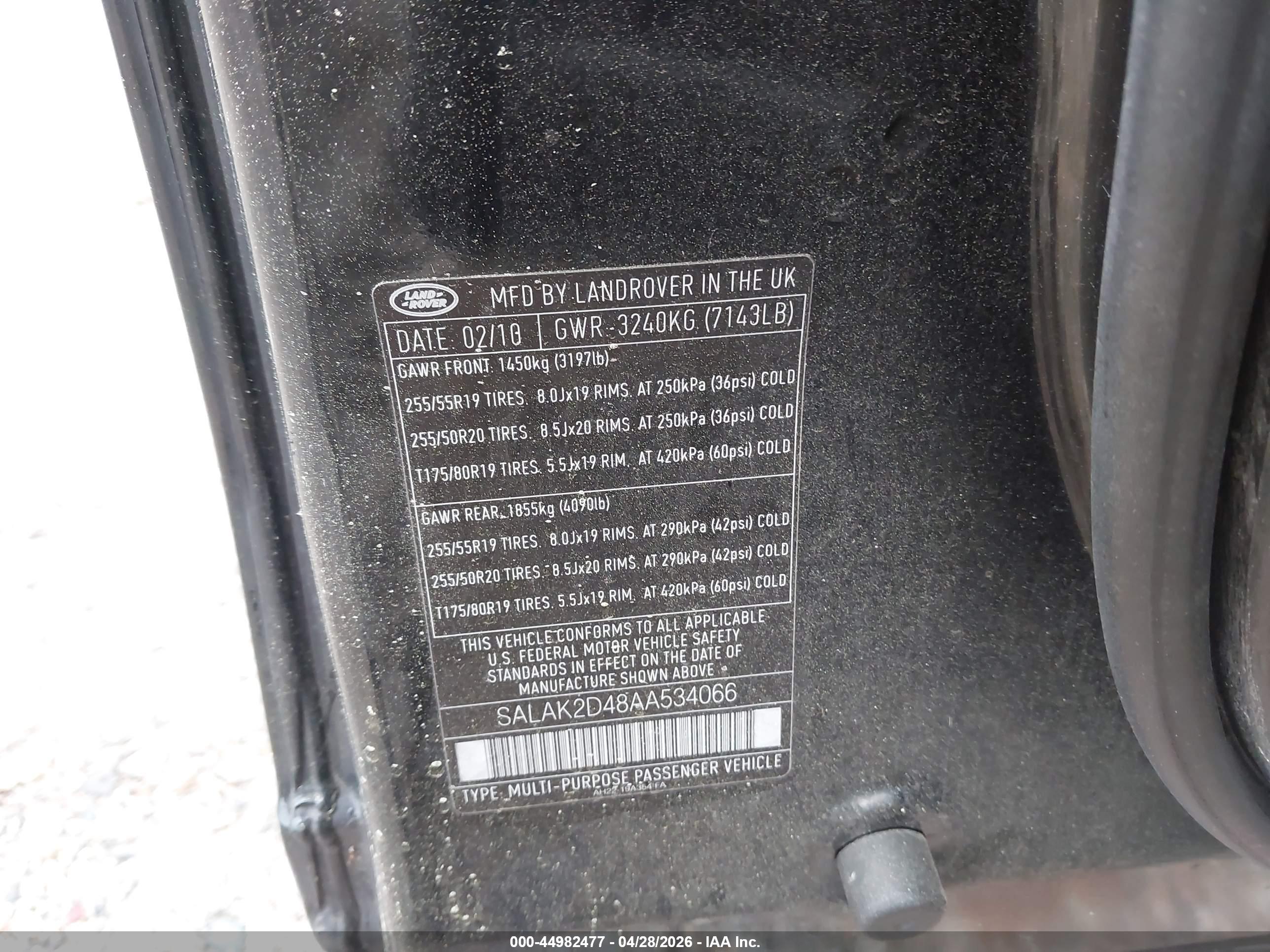 LAND ROVER image 9