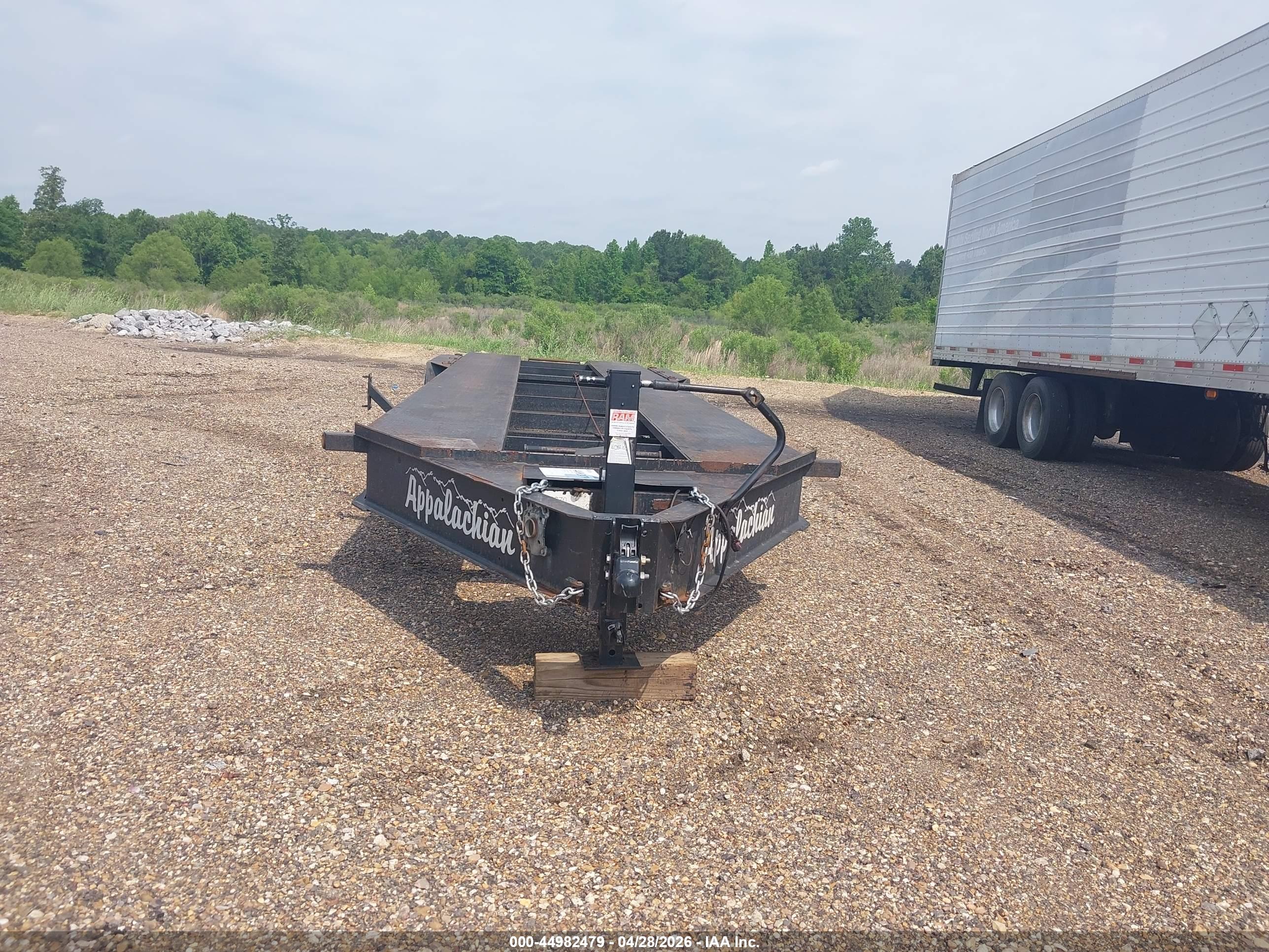 APPALACHIAN TRAILERS image 6