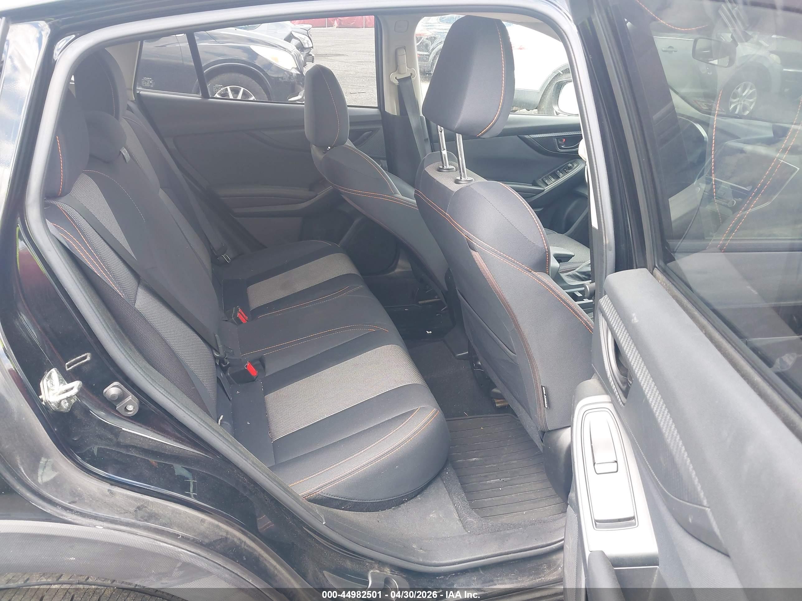 SUBARU CROSSTREK image 8