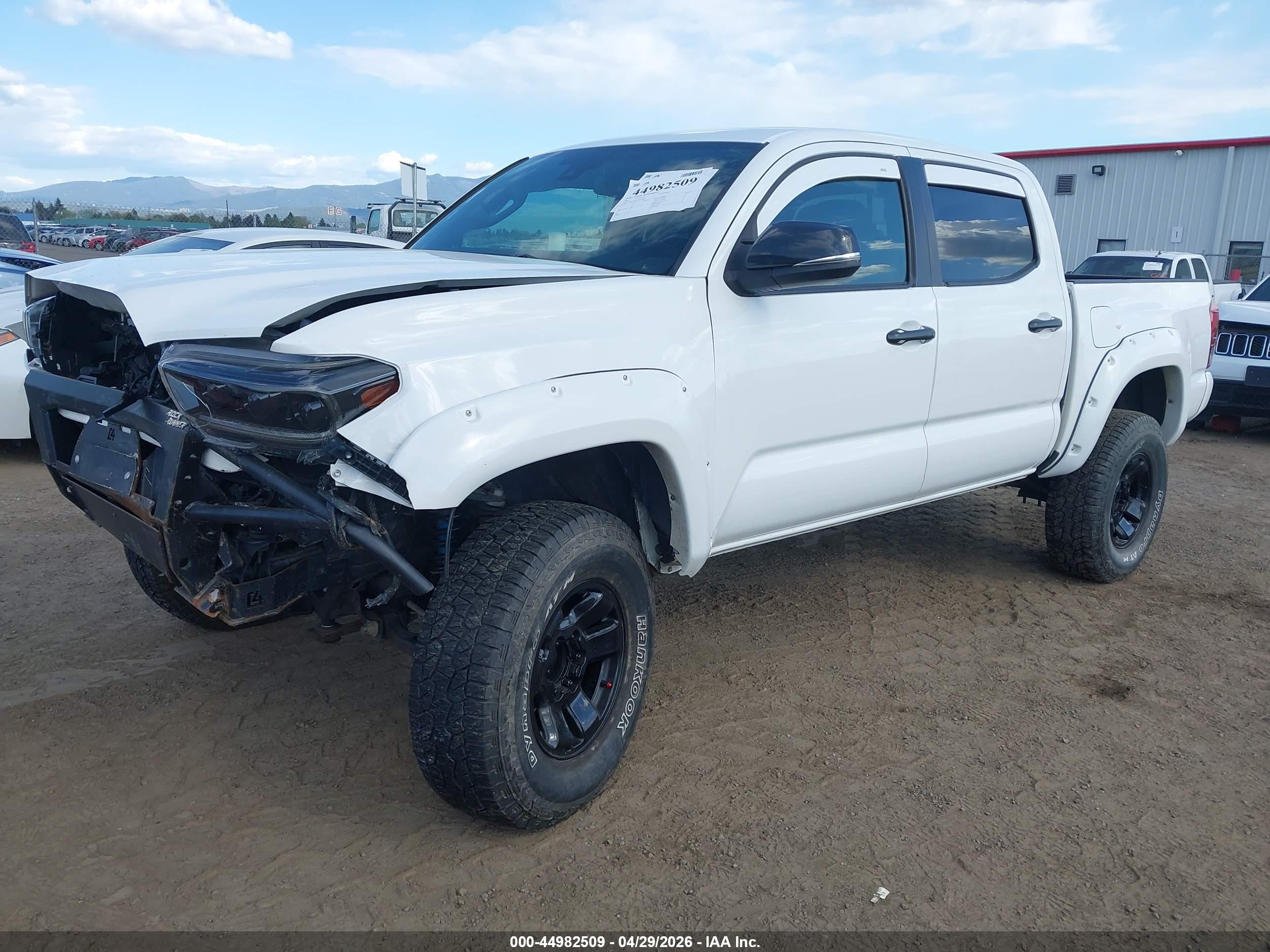 TOYOTA TACOMA image 2