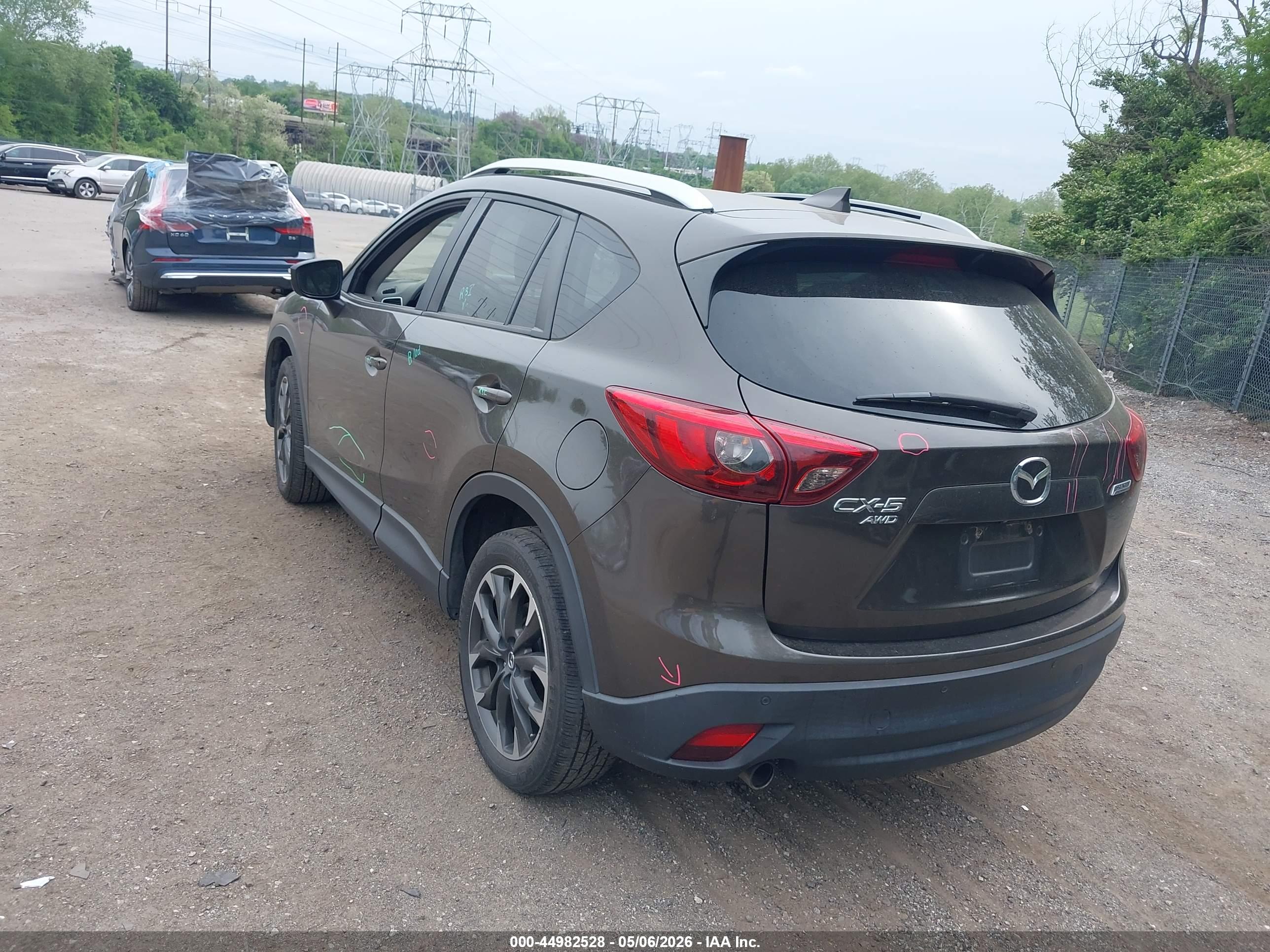 MAZDA CX-5 image 3