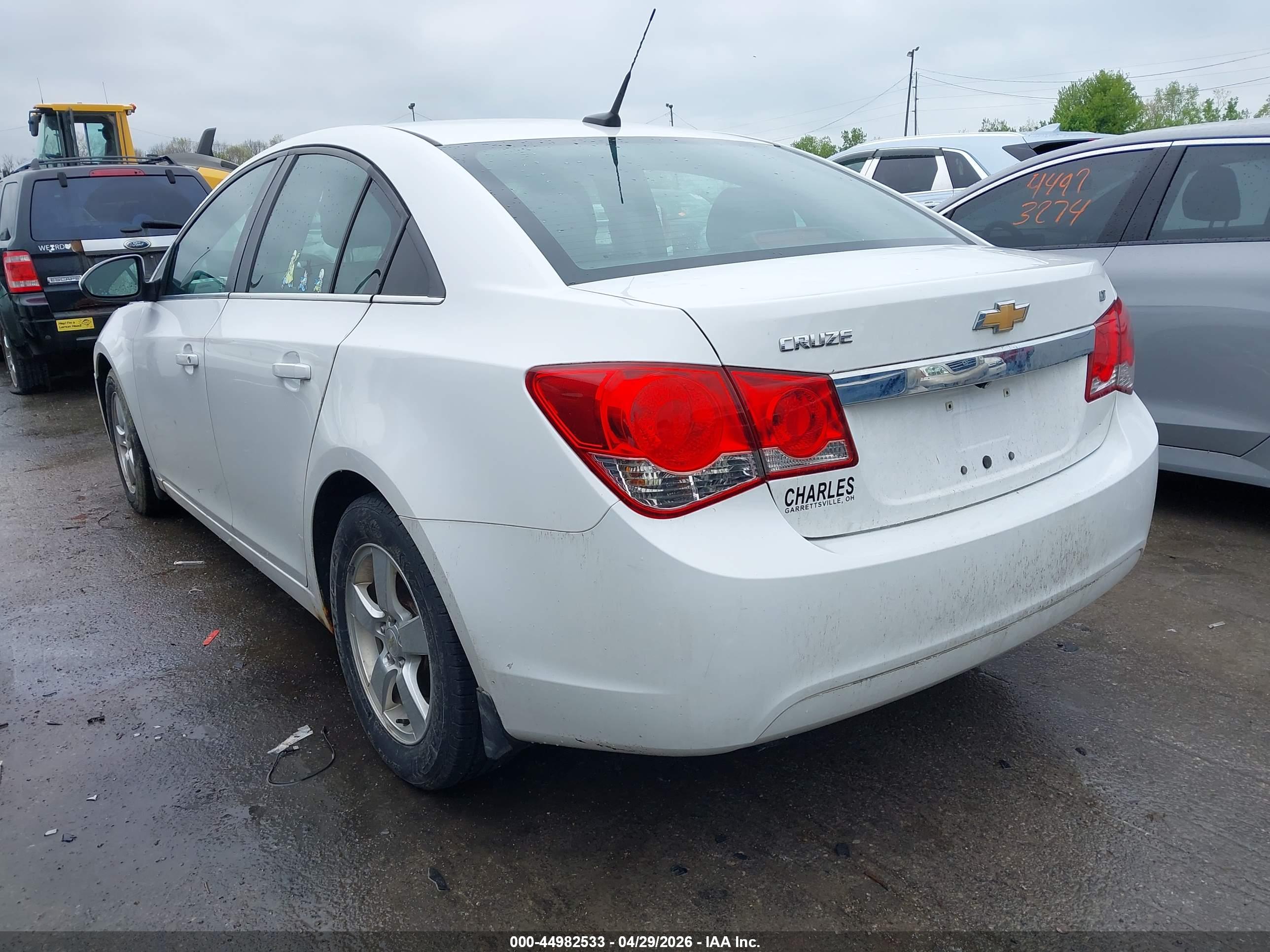 CHEVROLET CRUZE image 3