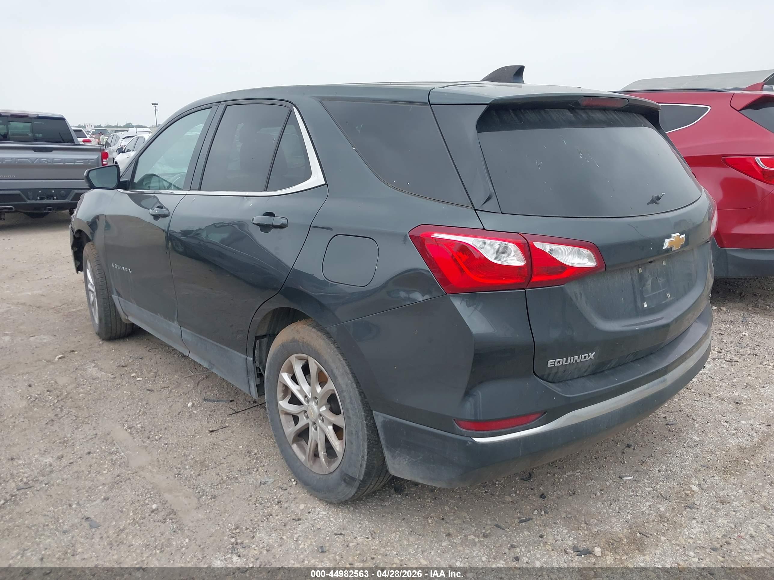CHEVROLET EQUINOX image 3