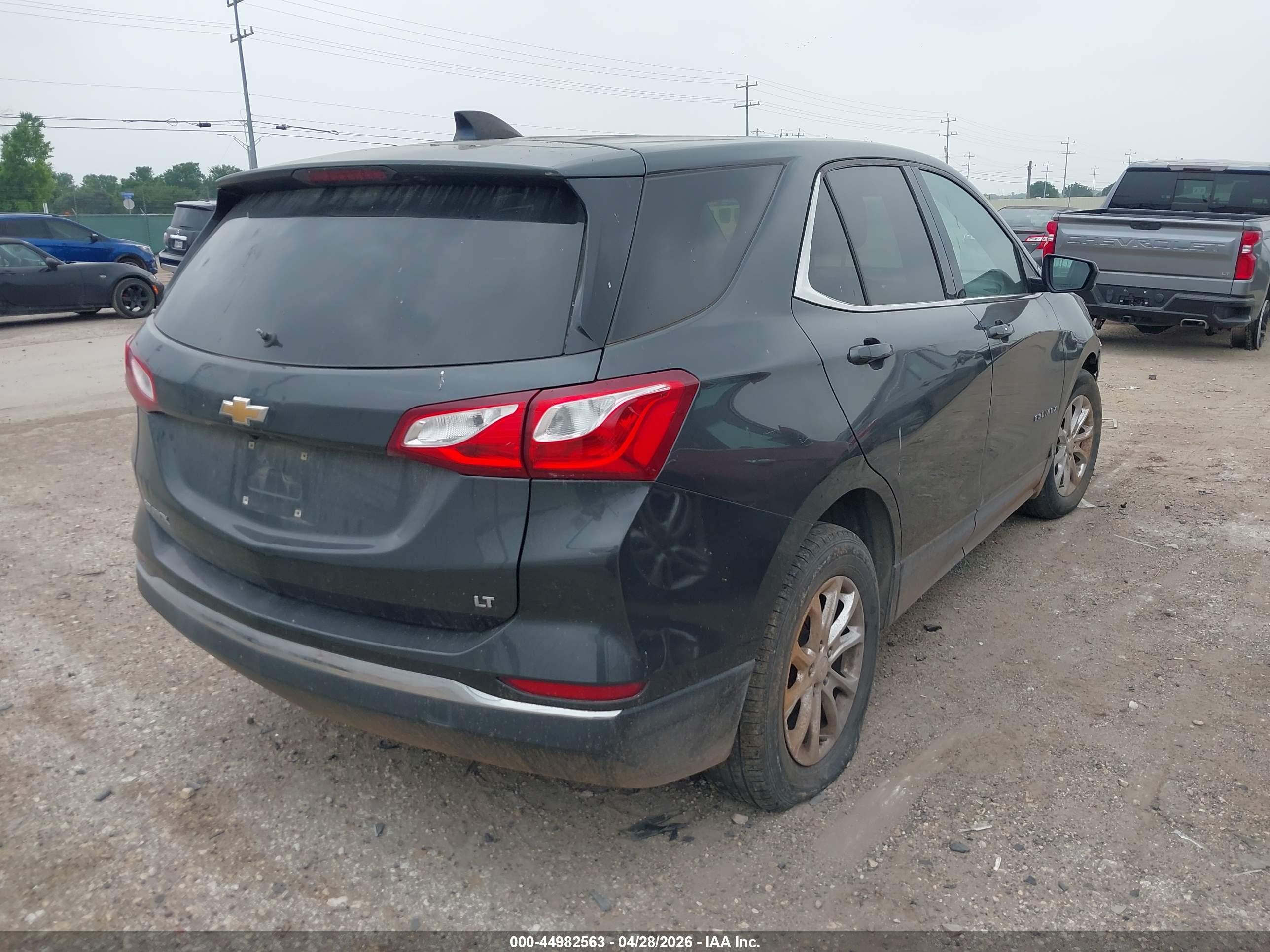 CHEVROLET EQUINOX image 4