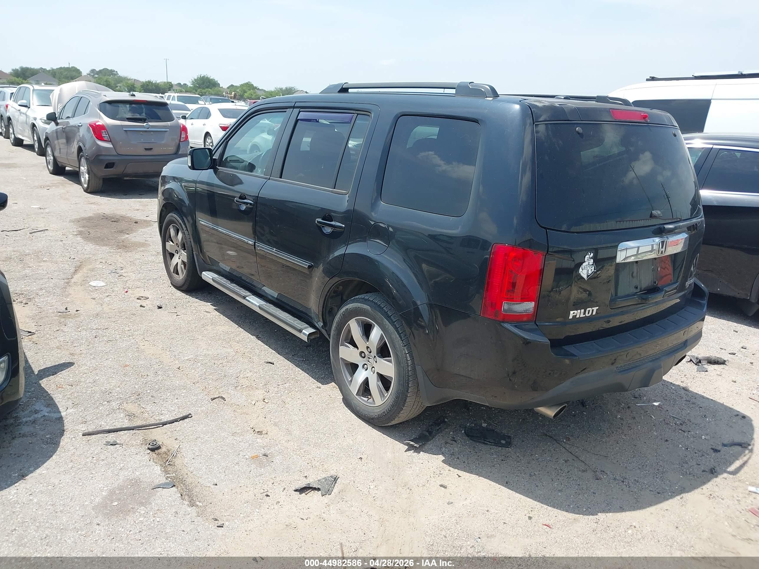 HONDA PILOT image 3