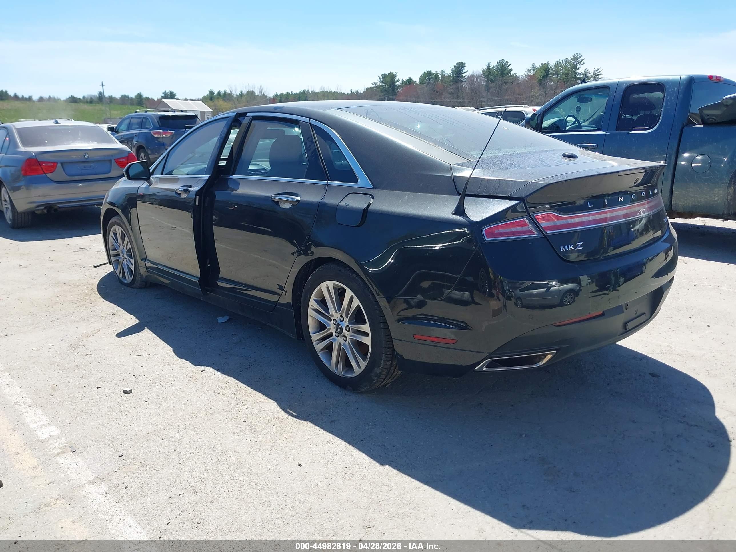 LINCOLN MKZ image 3