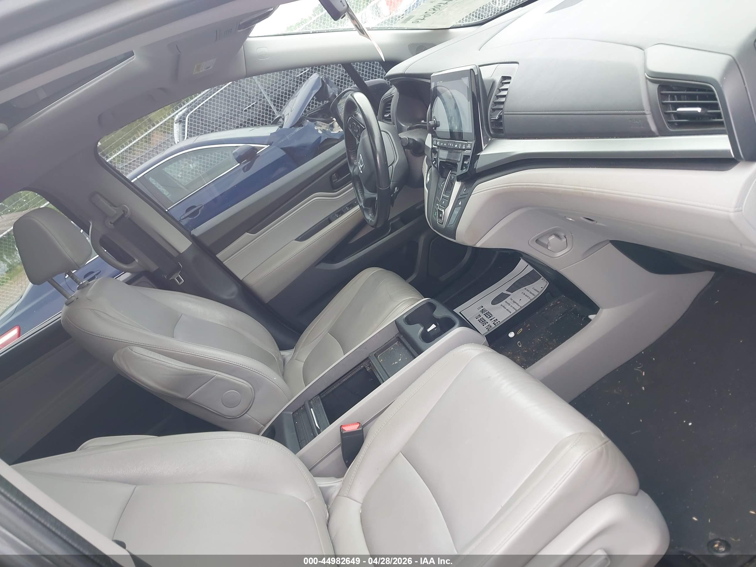HONDA ODYSSEY image 5