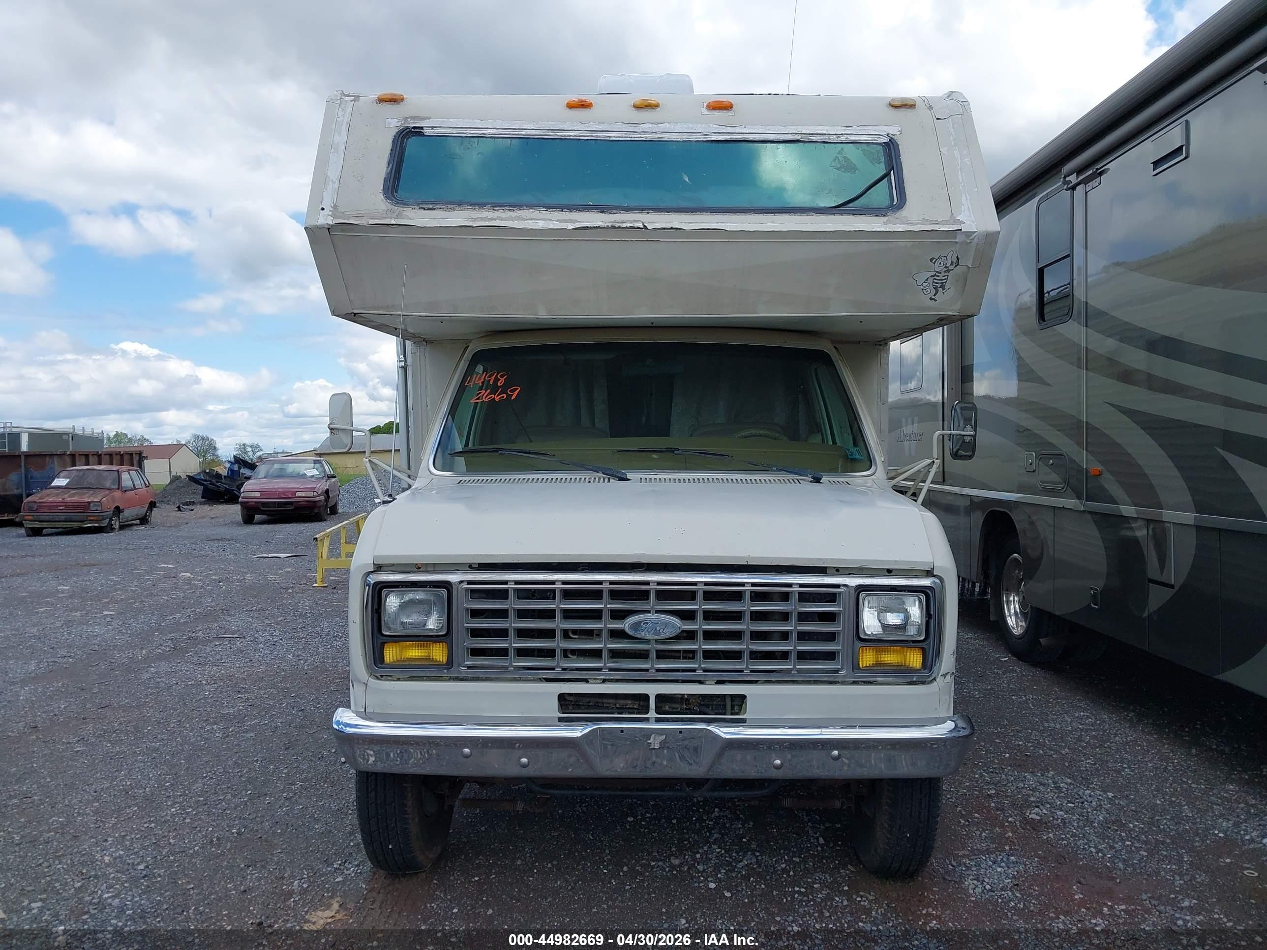 FORD ECONOLINE image 6