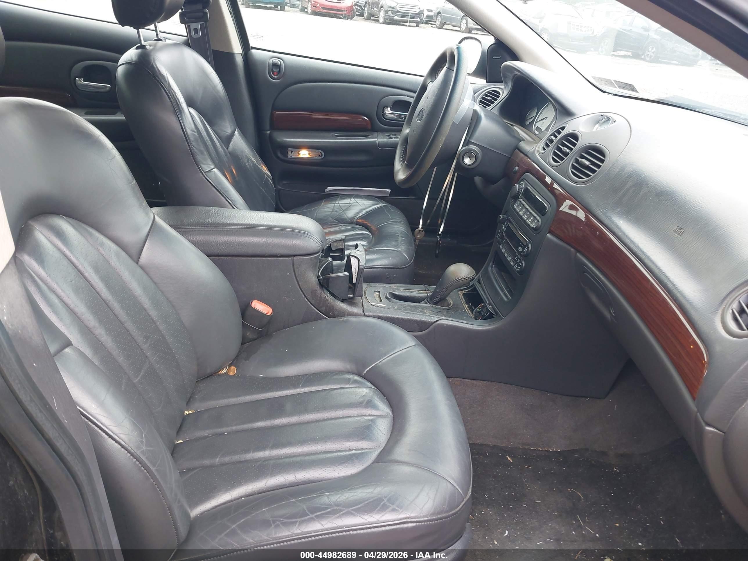 CHRYSLER 300M image 5