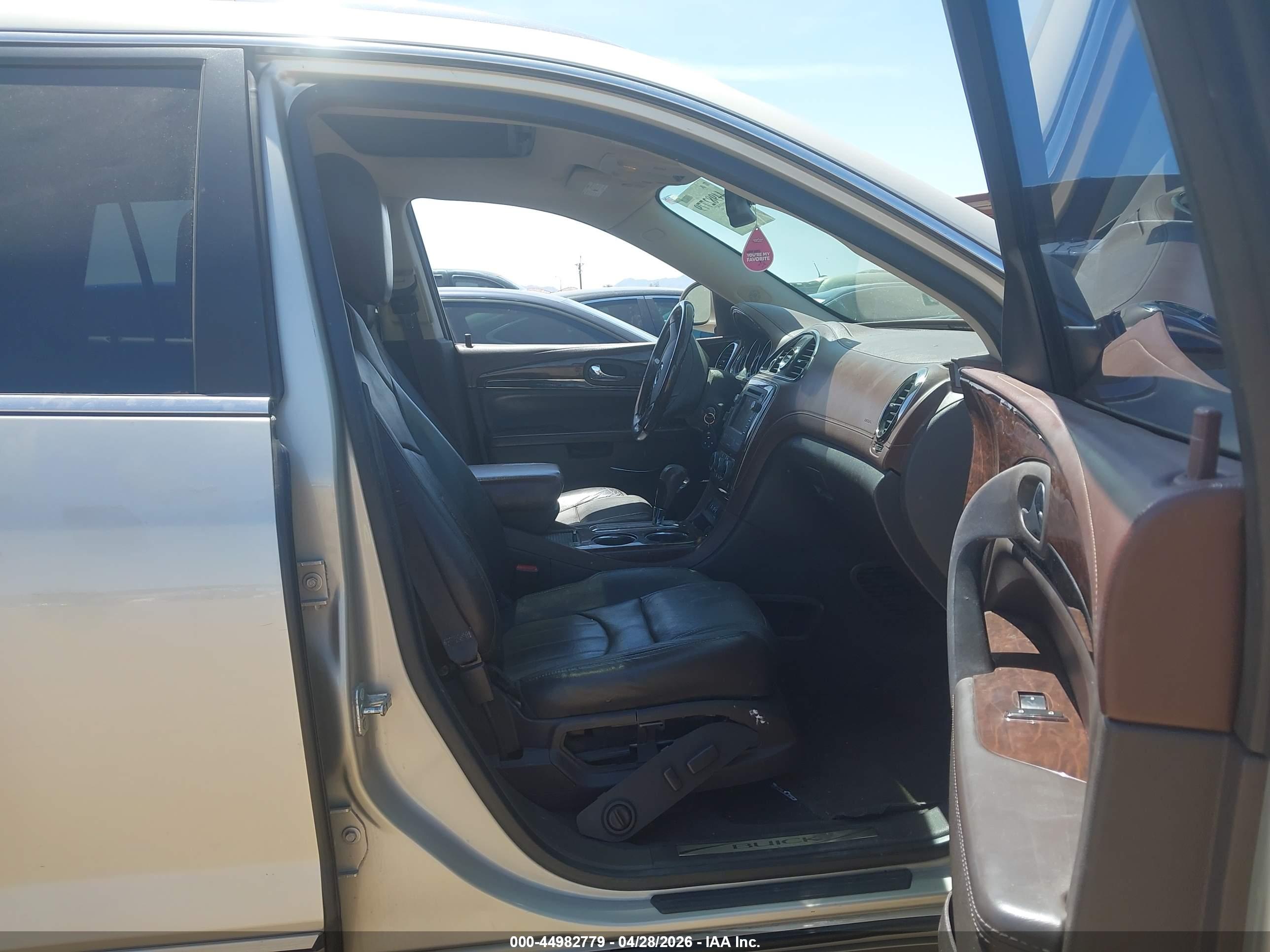 BUICK ENCLAVE image 5