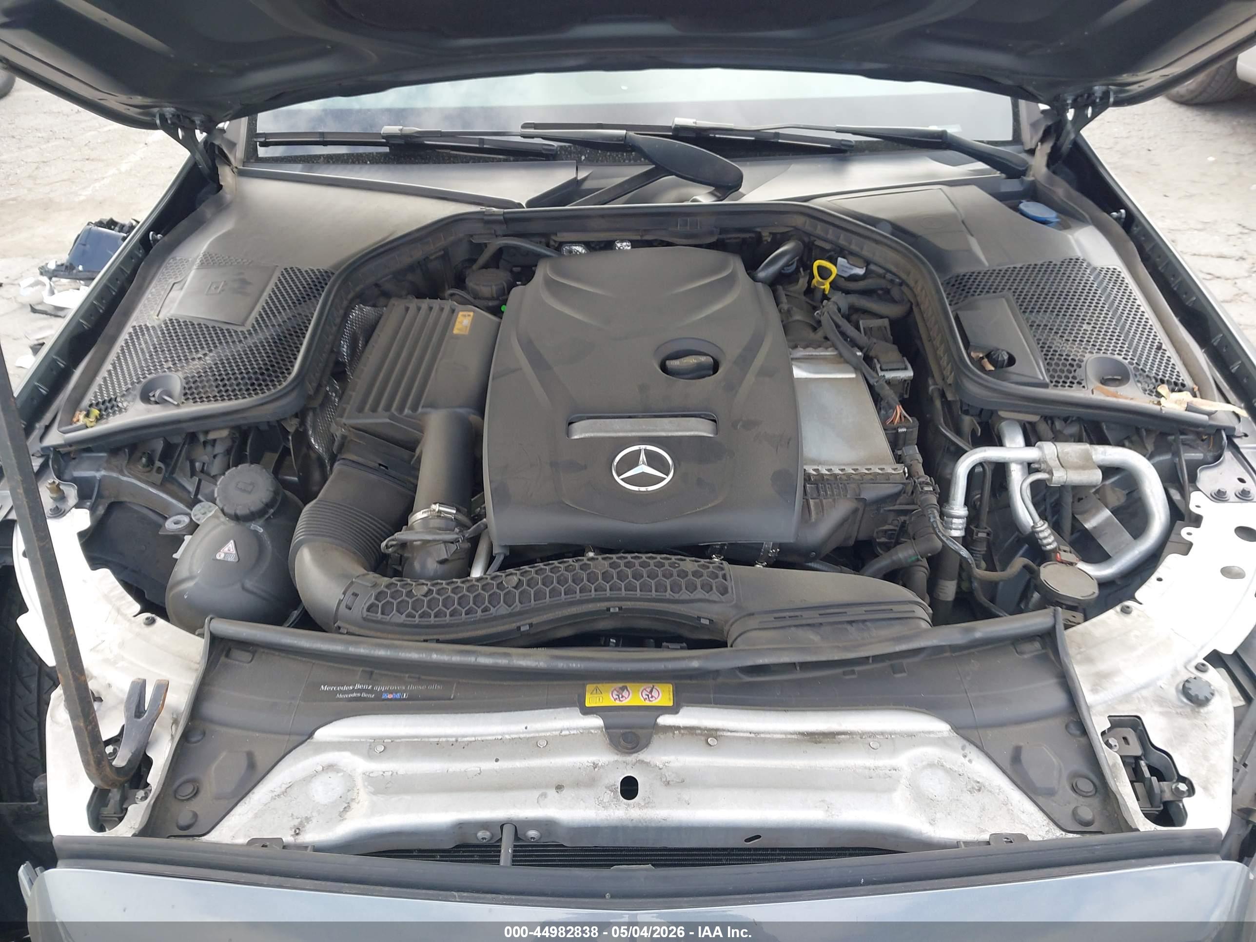 MERCEDES-BENZ C image 10