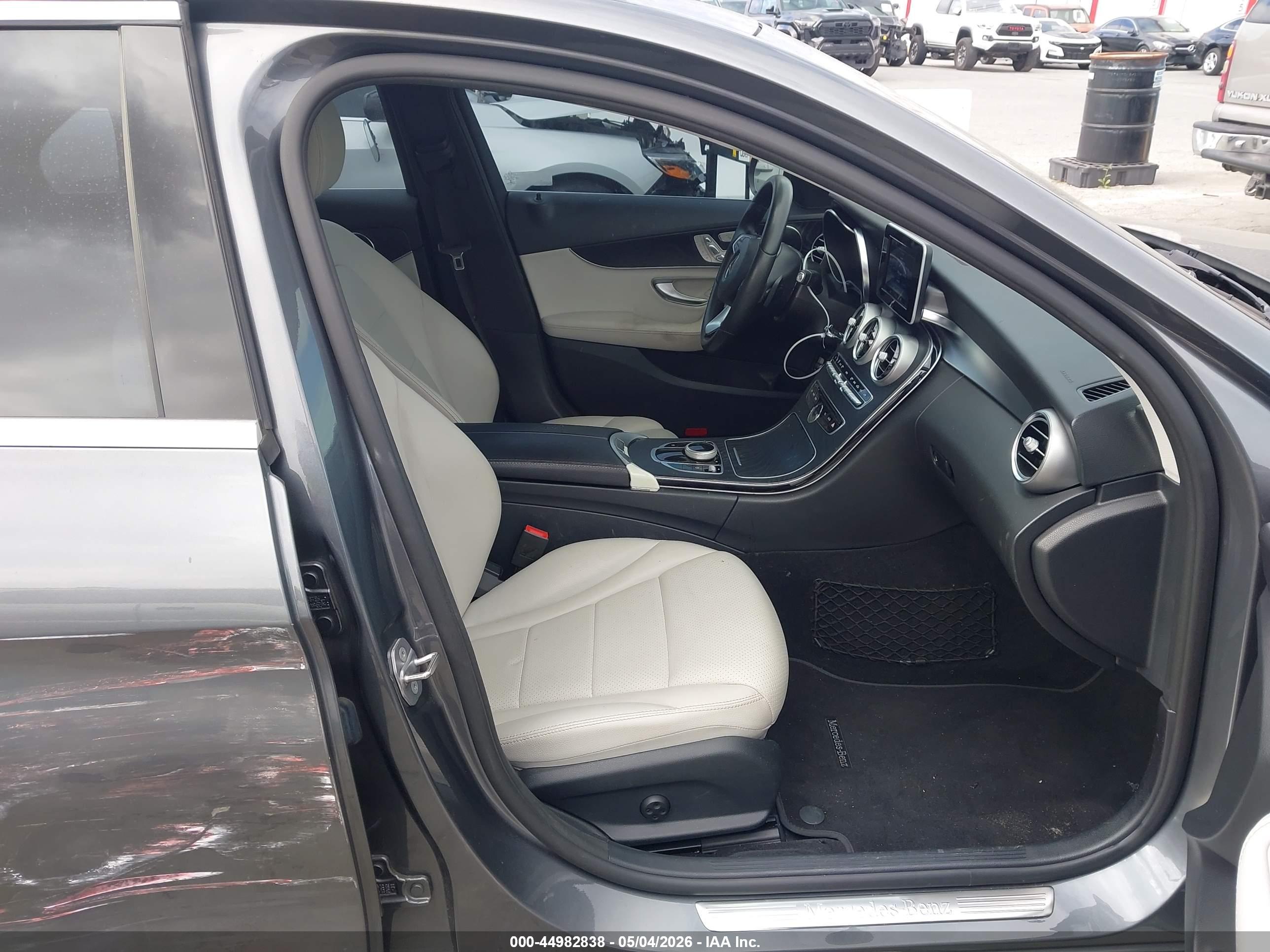MERCEDES-BENZ C image 5
