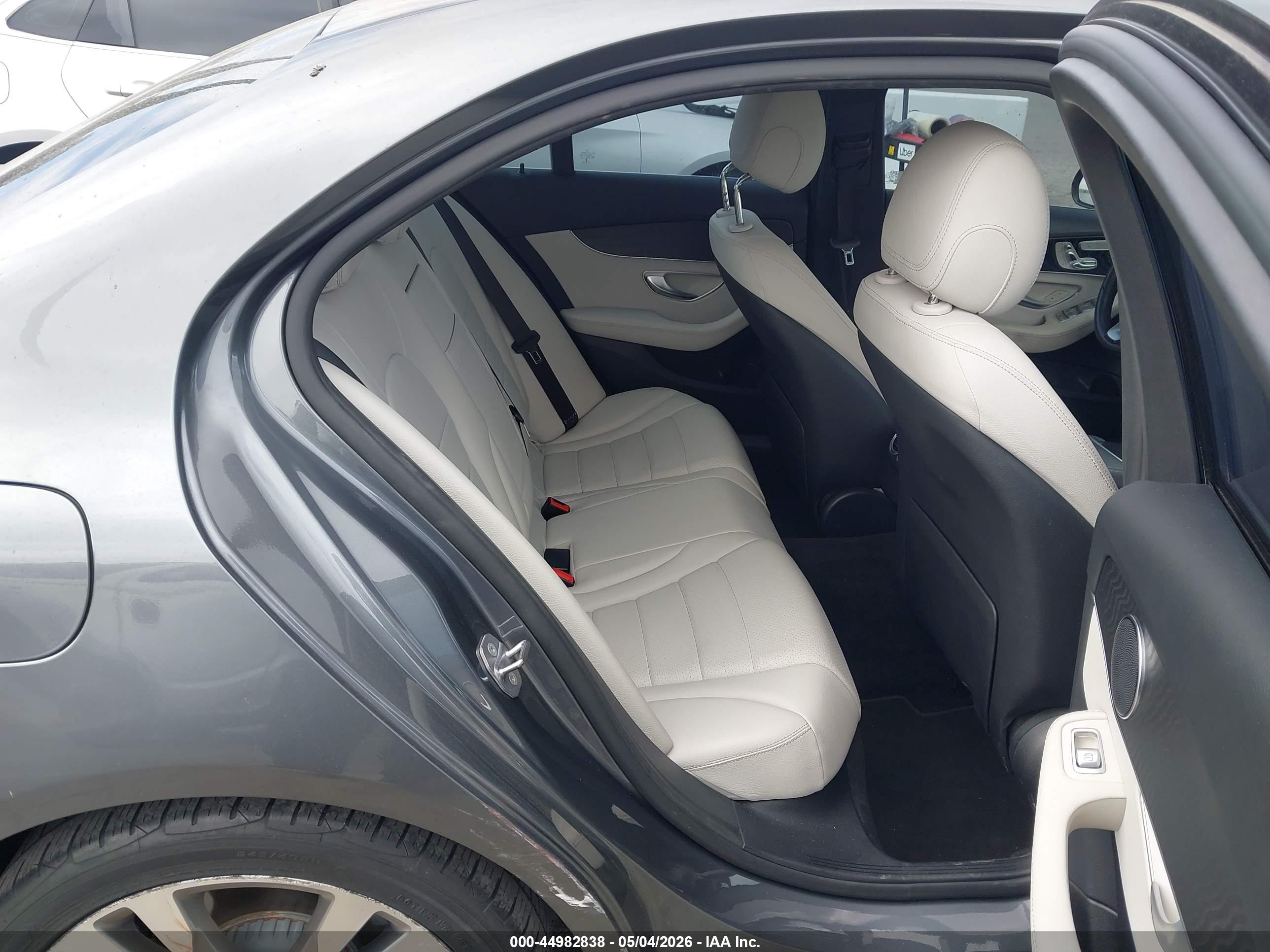 MERCEDES-BENZ C image 8