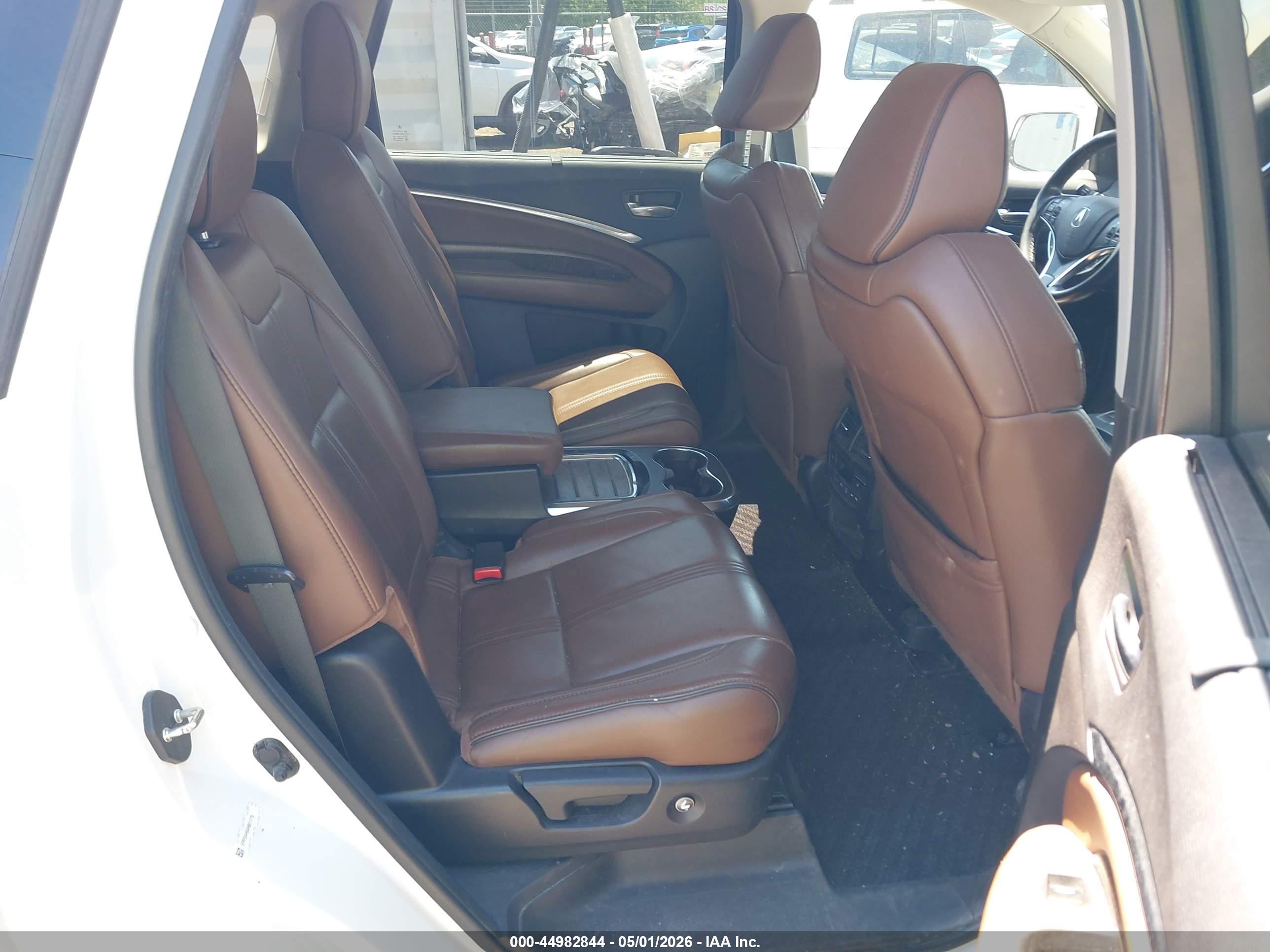 ACURA MDX image 8