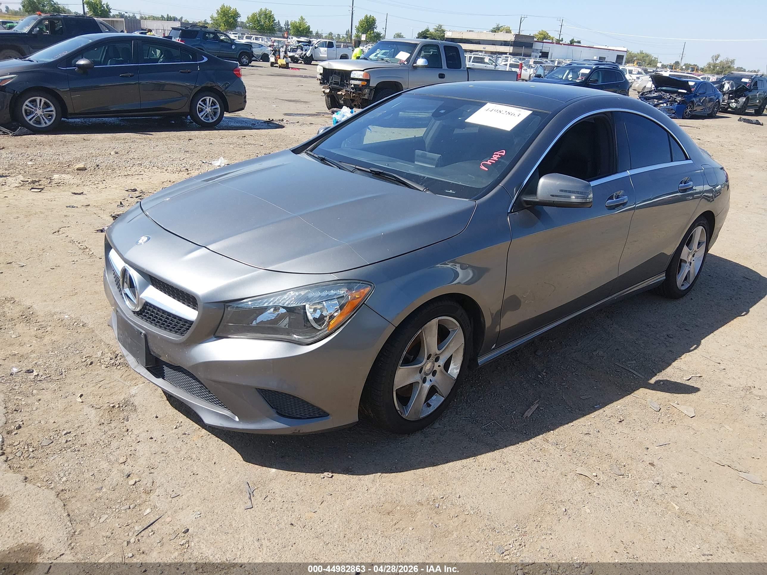 MERCEDES-BENZ CLA image 2