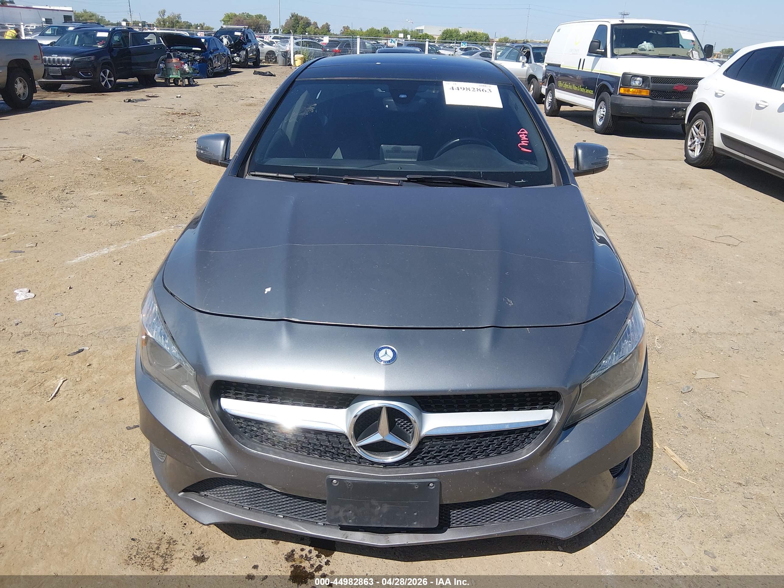 MERCEDES-BENZ CLA image 6