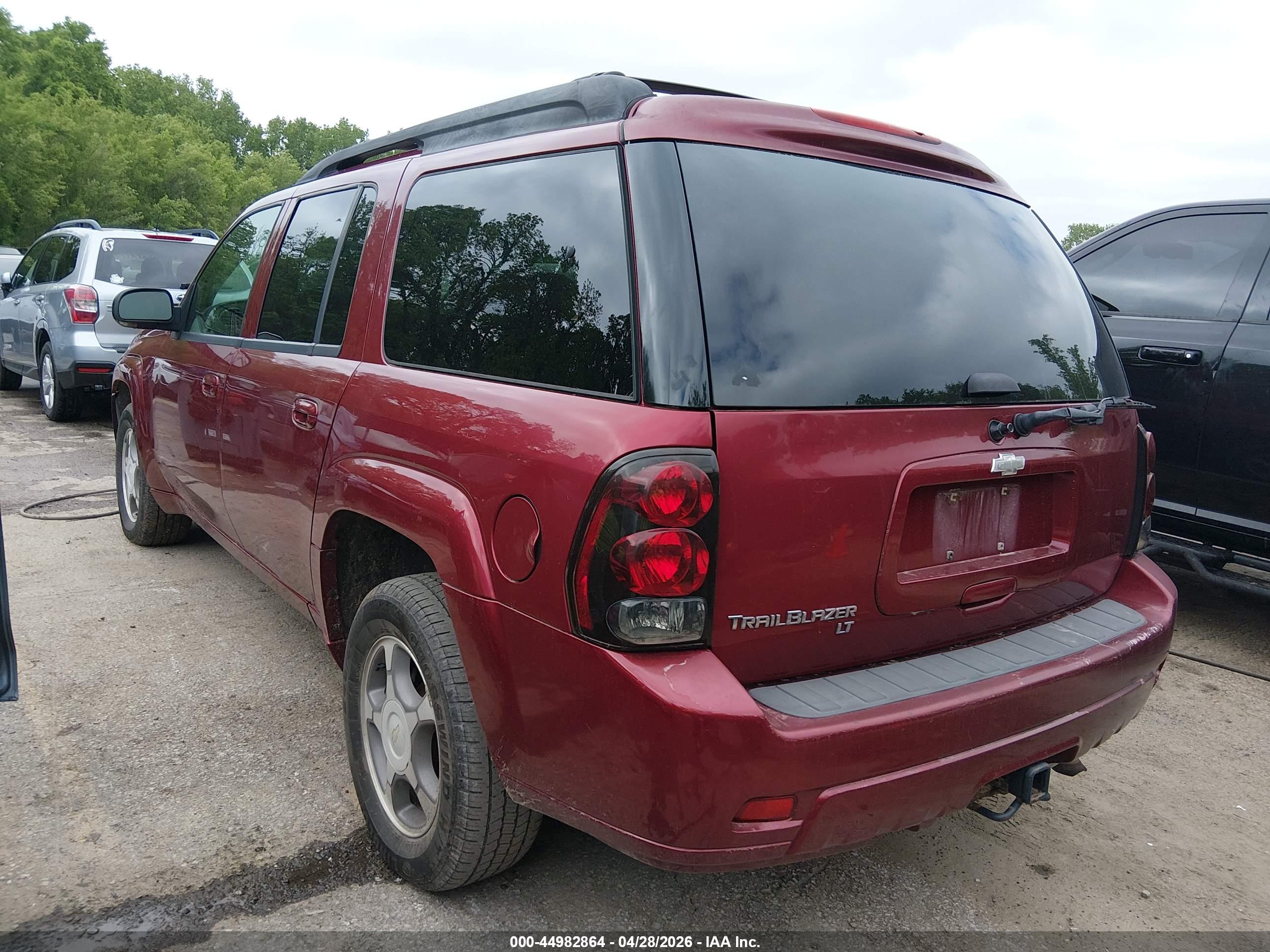 CHEVROLET TRAILBLAZER image 3