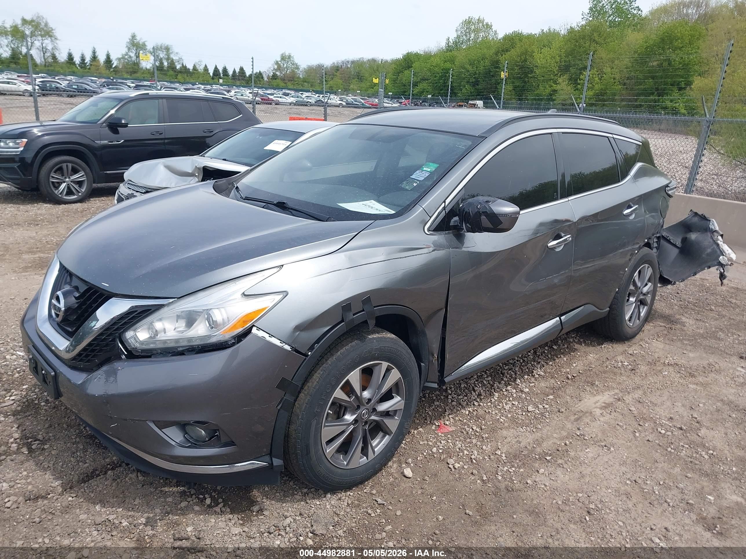NISSAN MURANO image 2