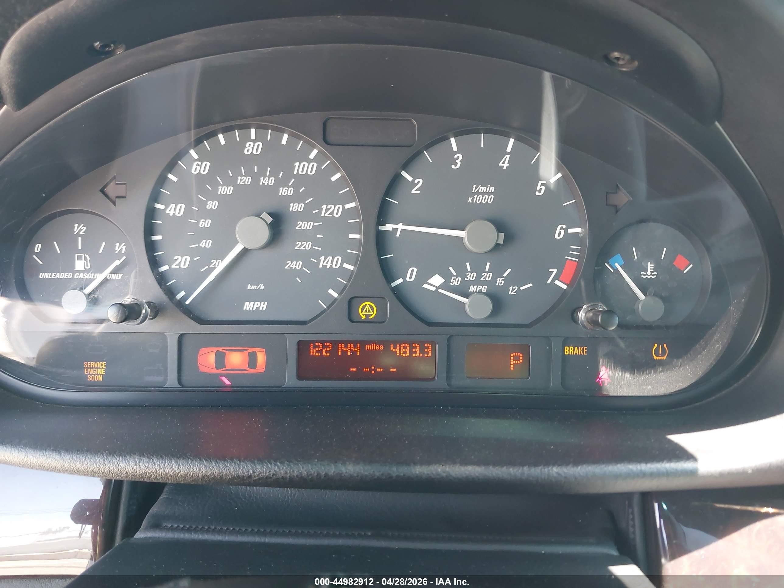 BMW 325CI image 7