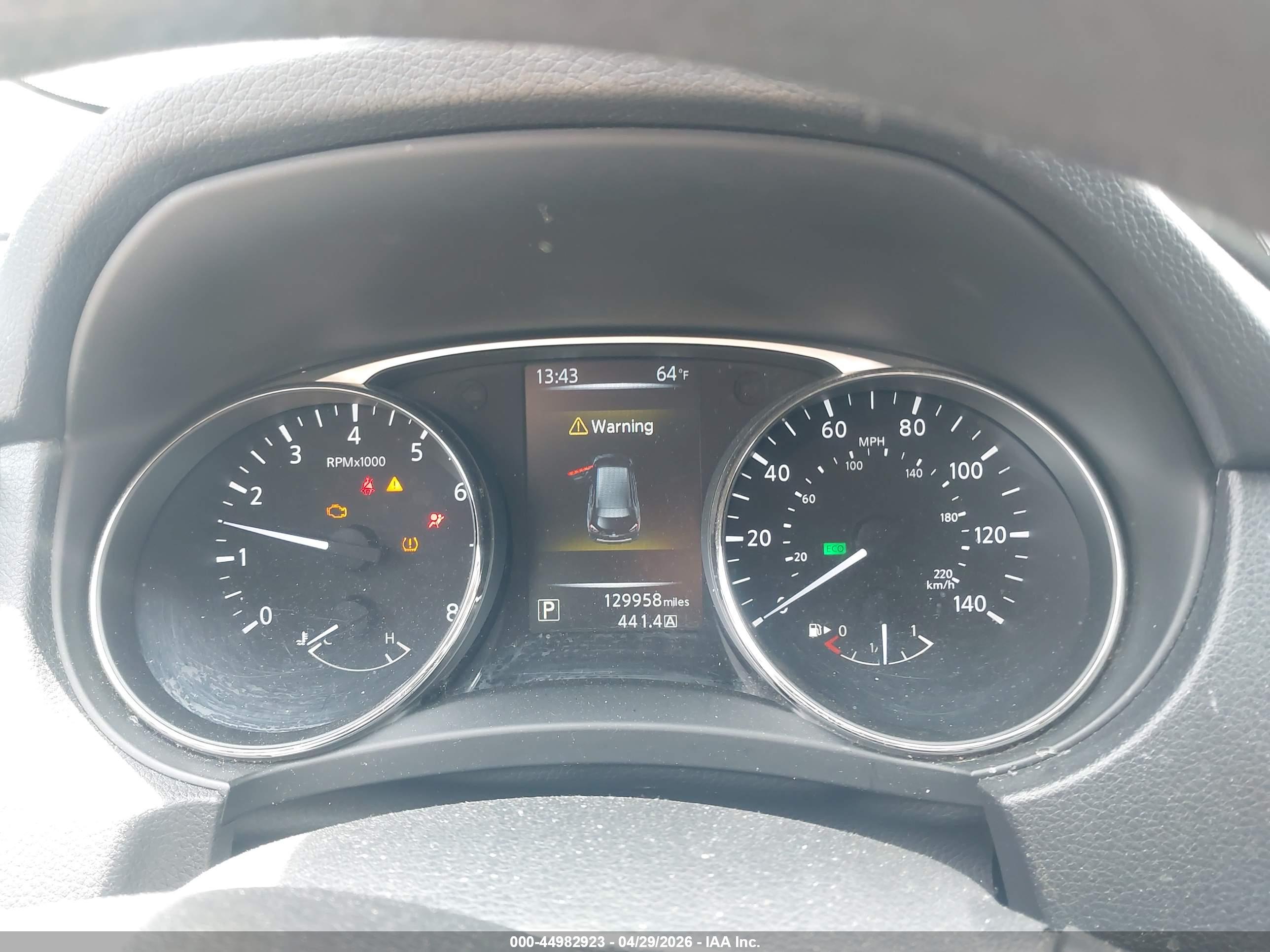 NISSAN ROGUE image 7