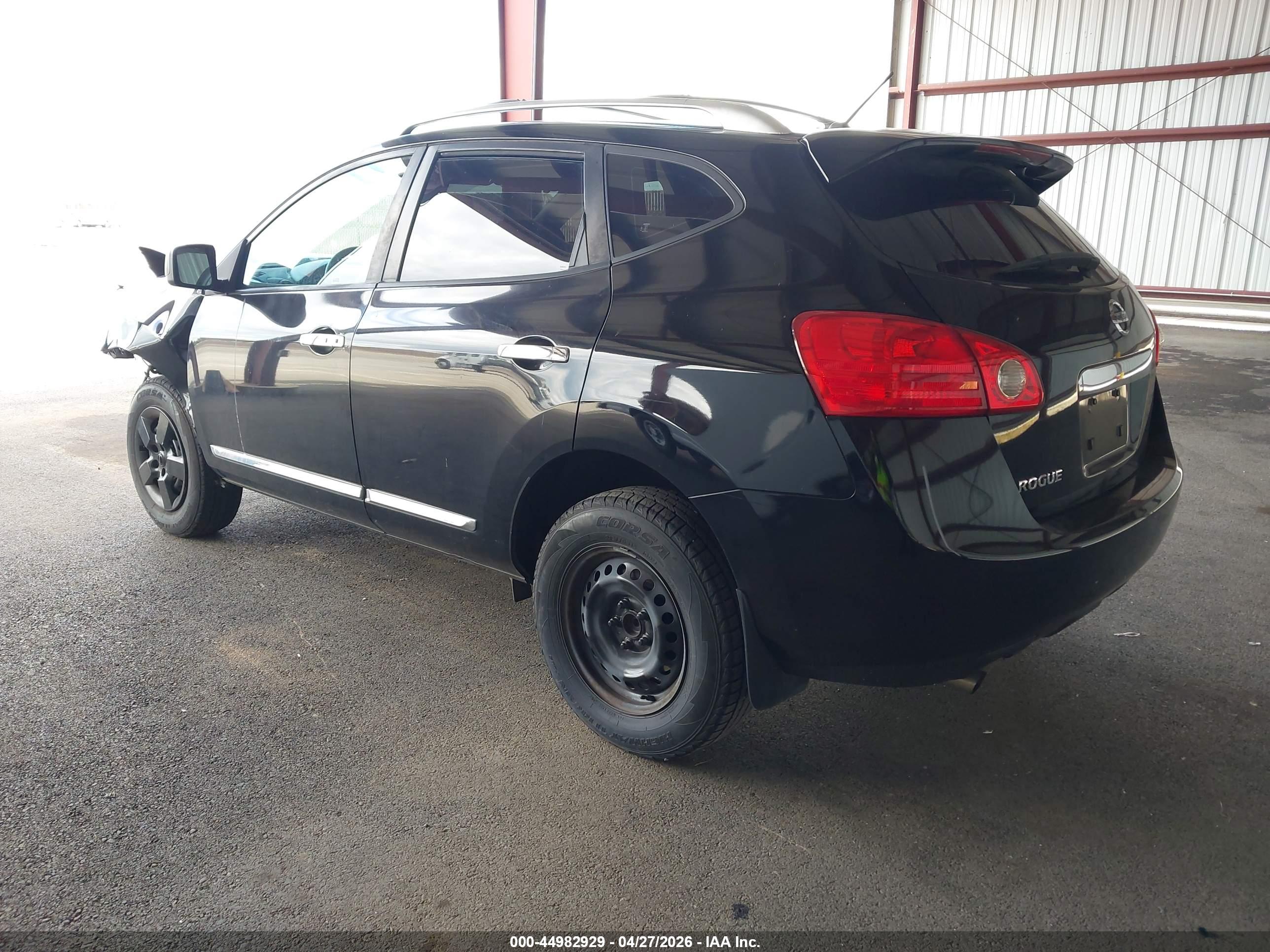 NISSAN ROGUE image 3