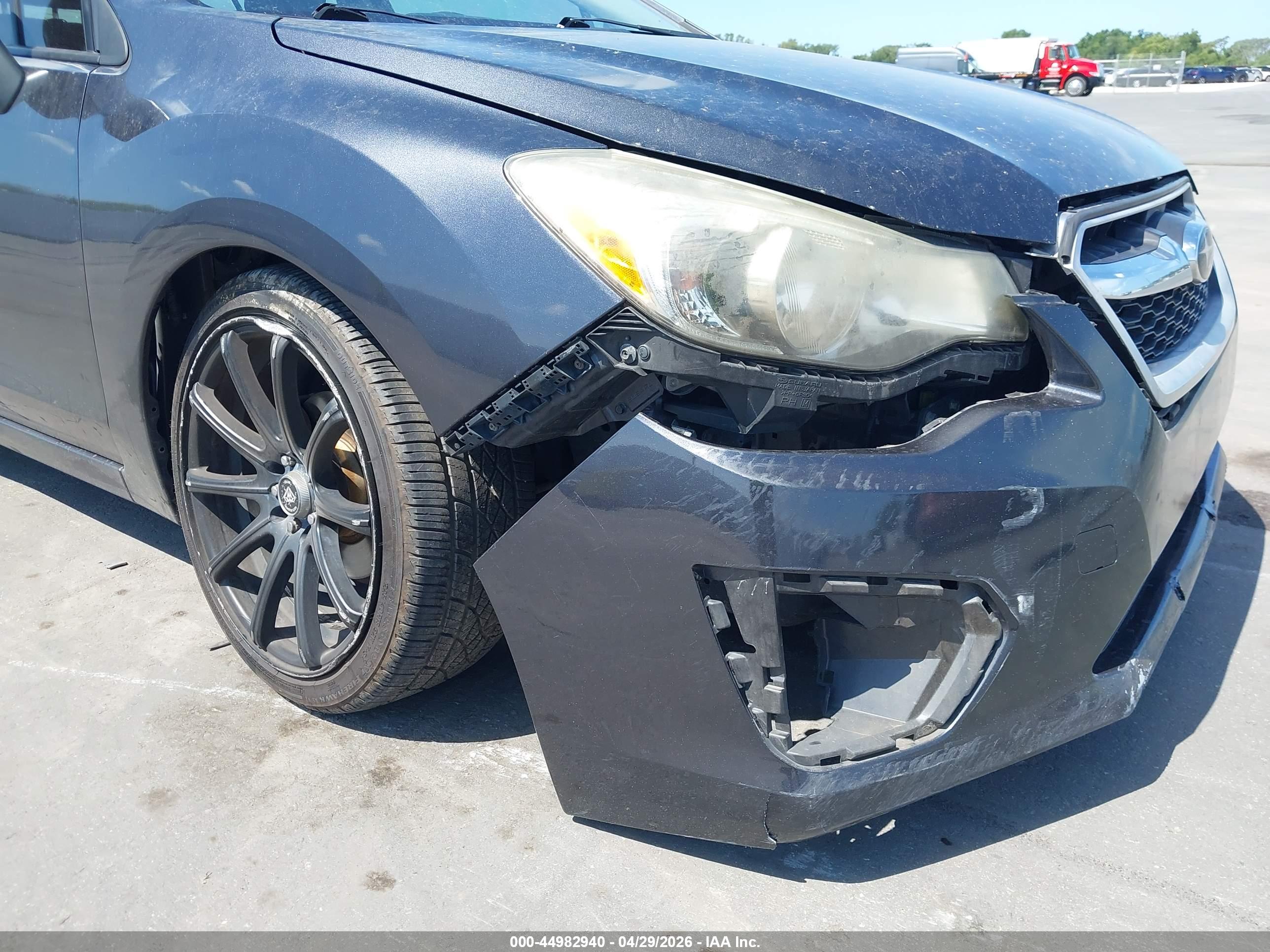 SUBARU IMPREZA image 6