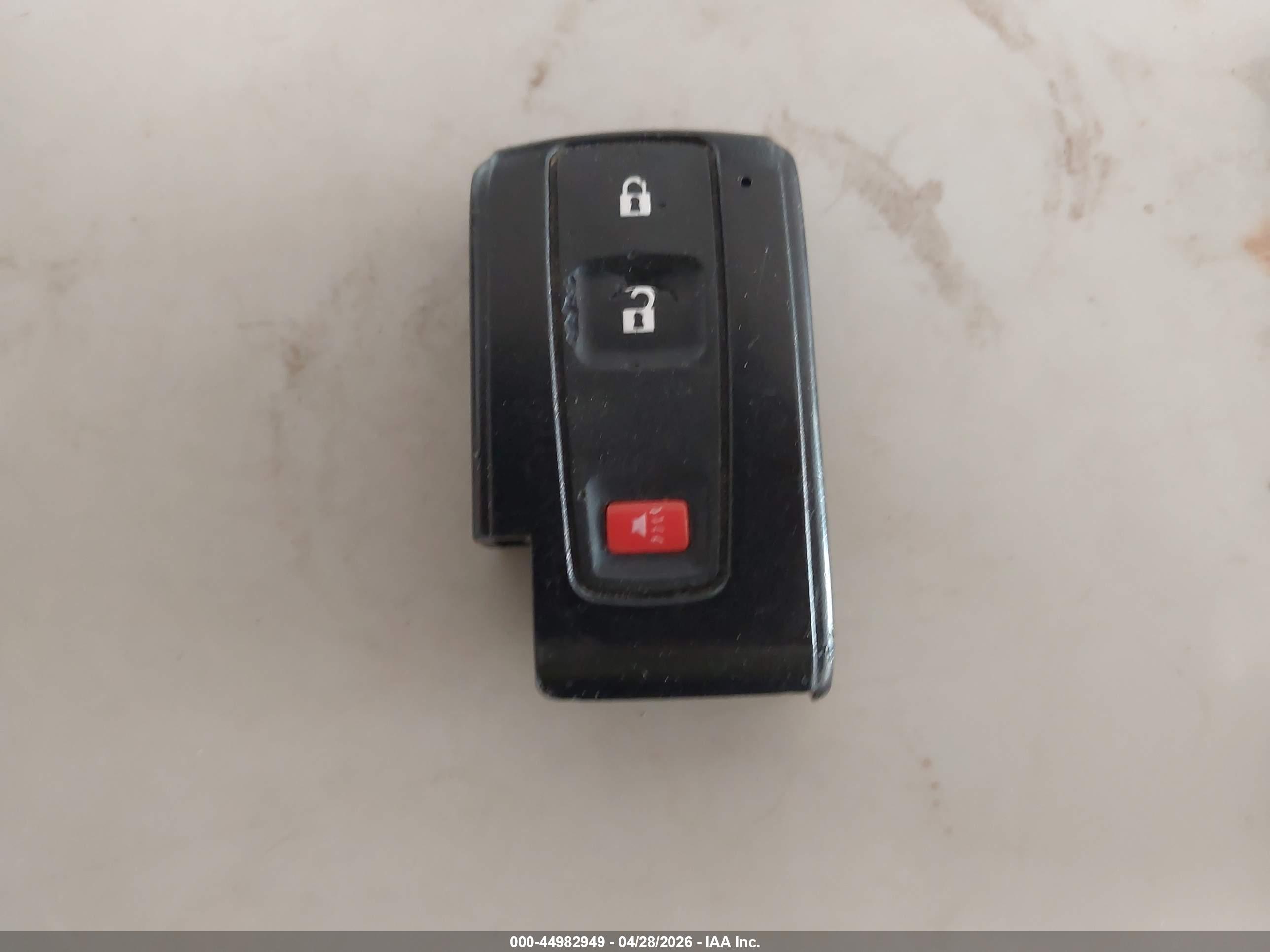 TOYOTA PRIUS image 11