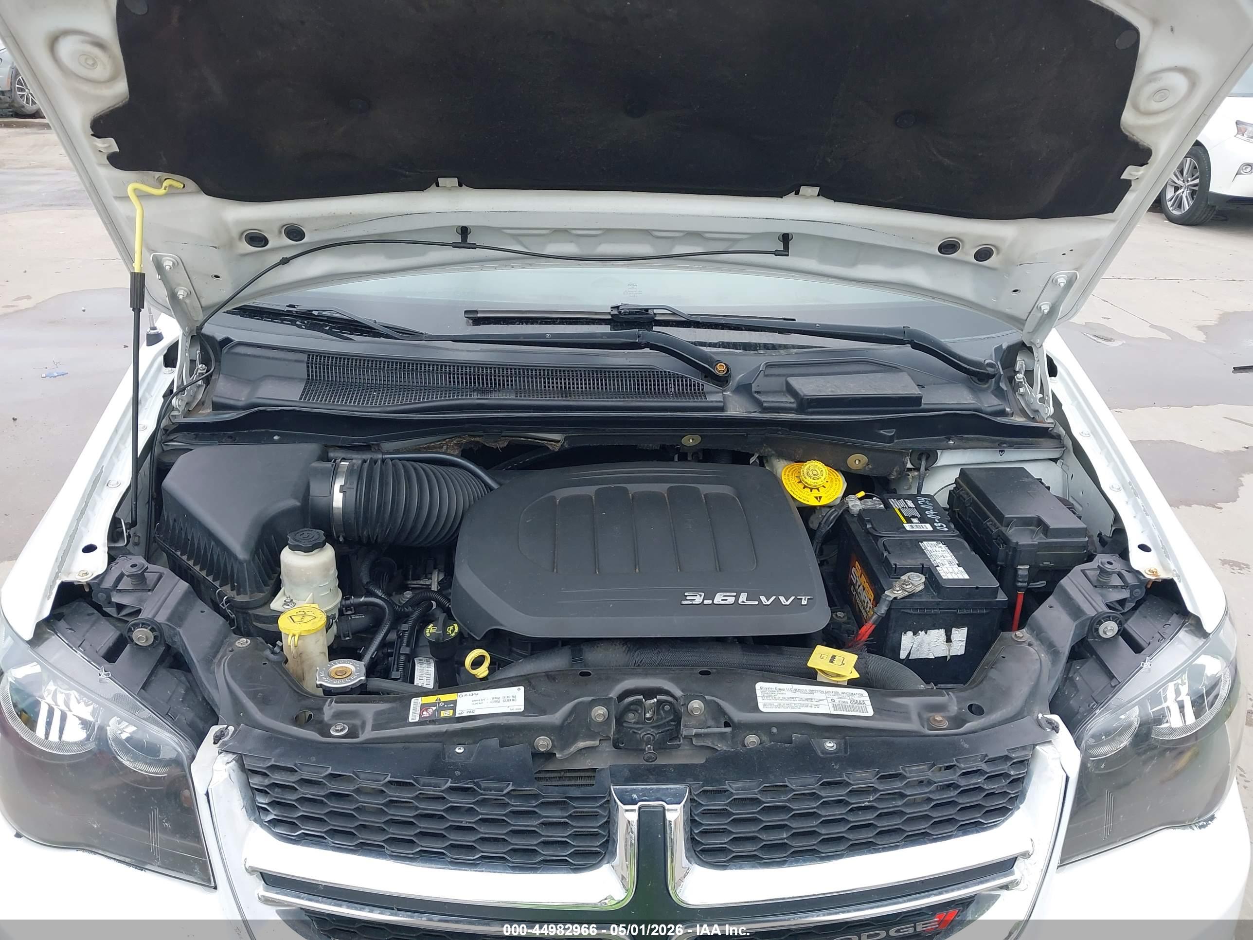 DODGE GRAND image 10