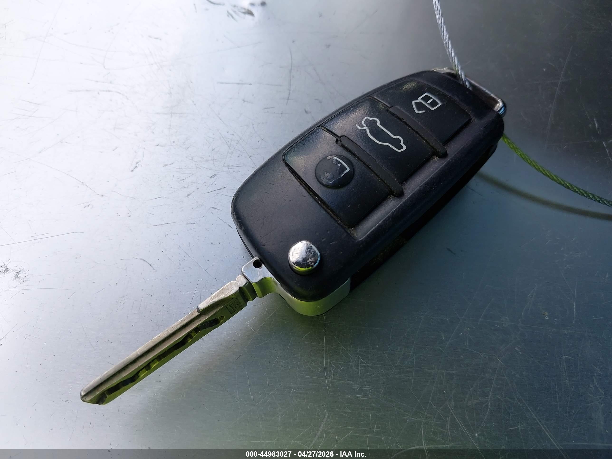 AUDI TT image 11