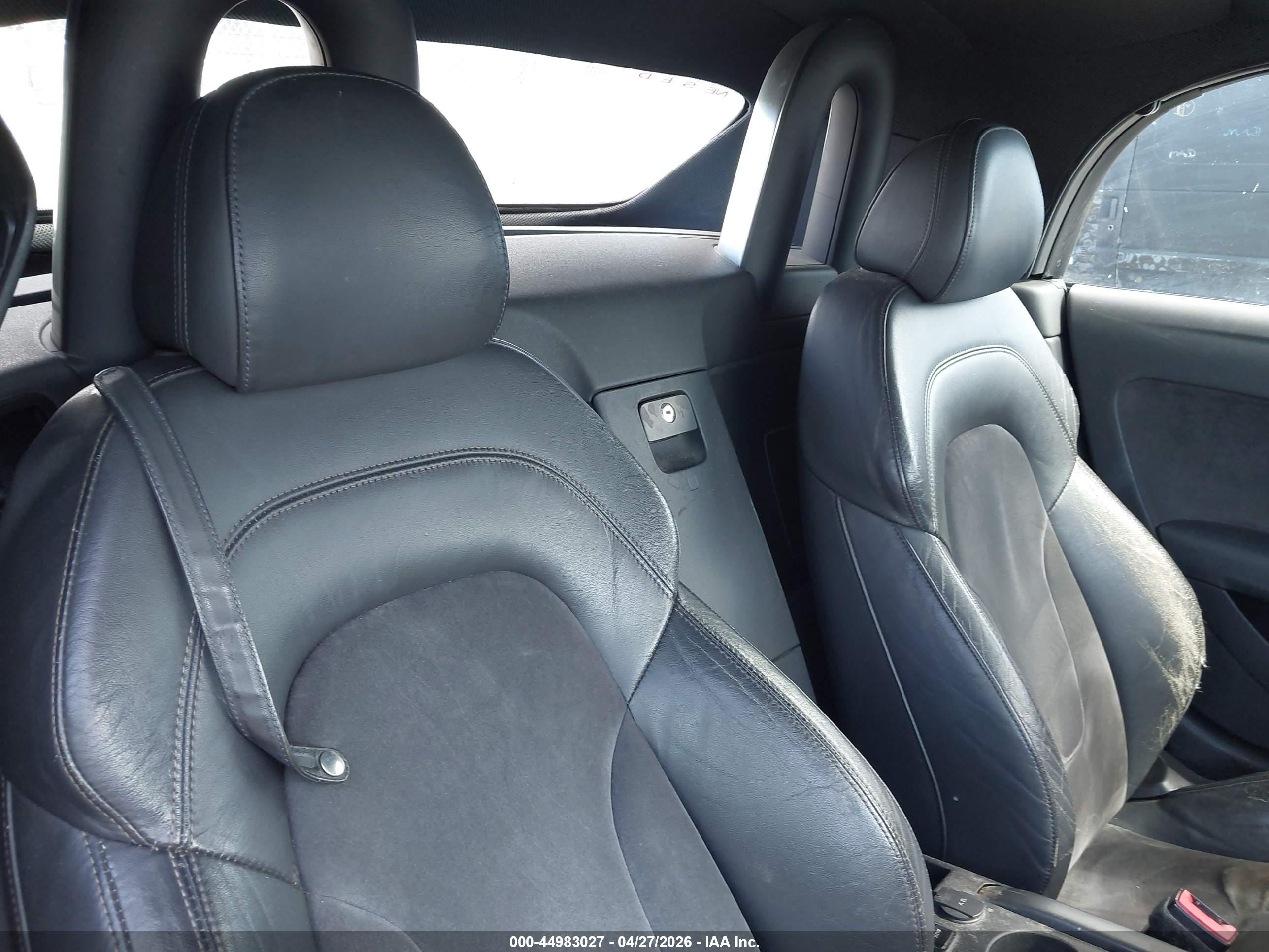 AUDI TT image 8