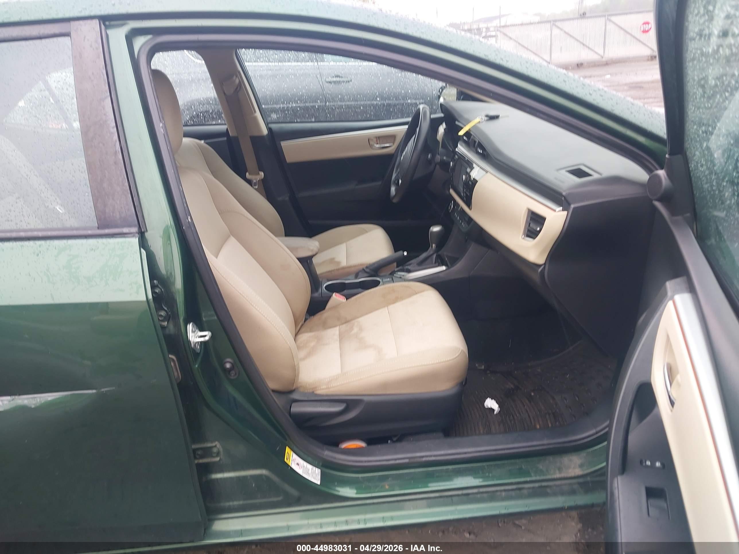 TOYOTA COROLLA image 5