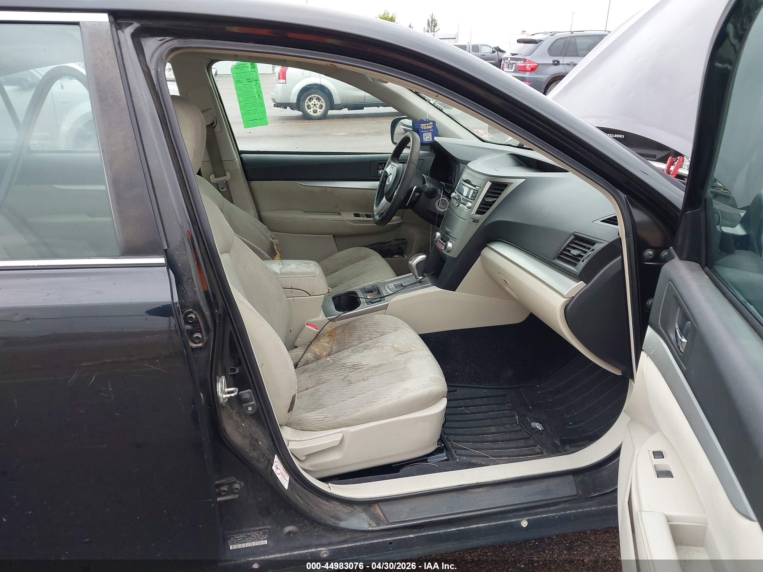 SUBARU LEGACY image 5