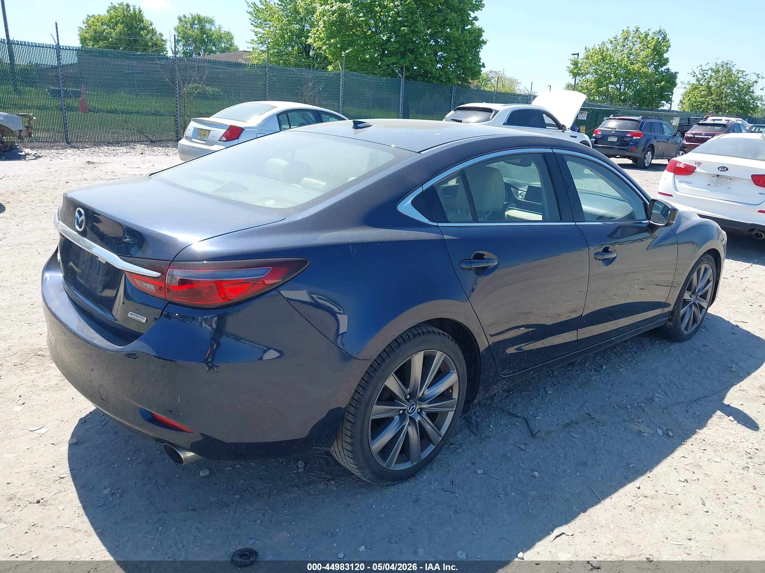 MAZDA MAZDA6 image 4