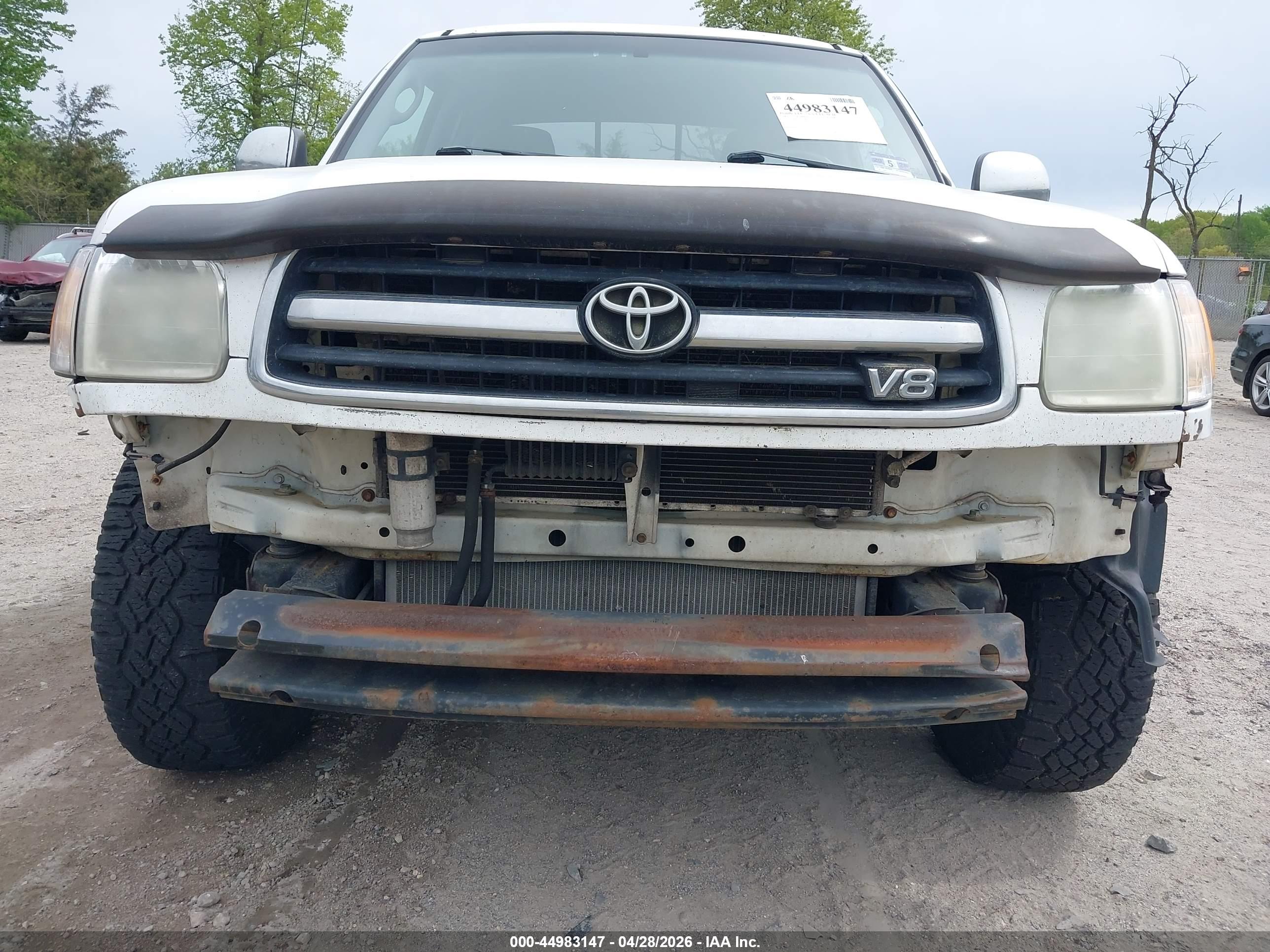 TOYOTA TUNDRA image 6