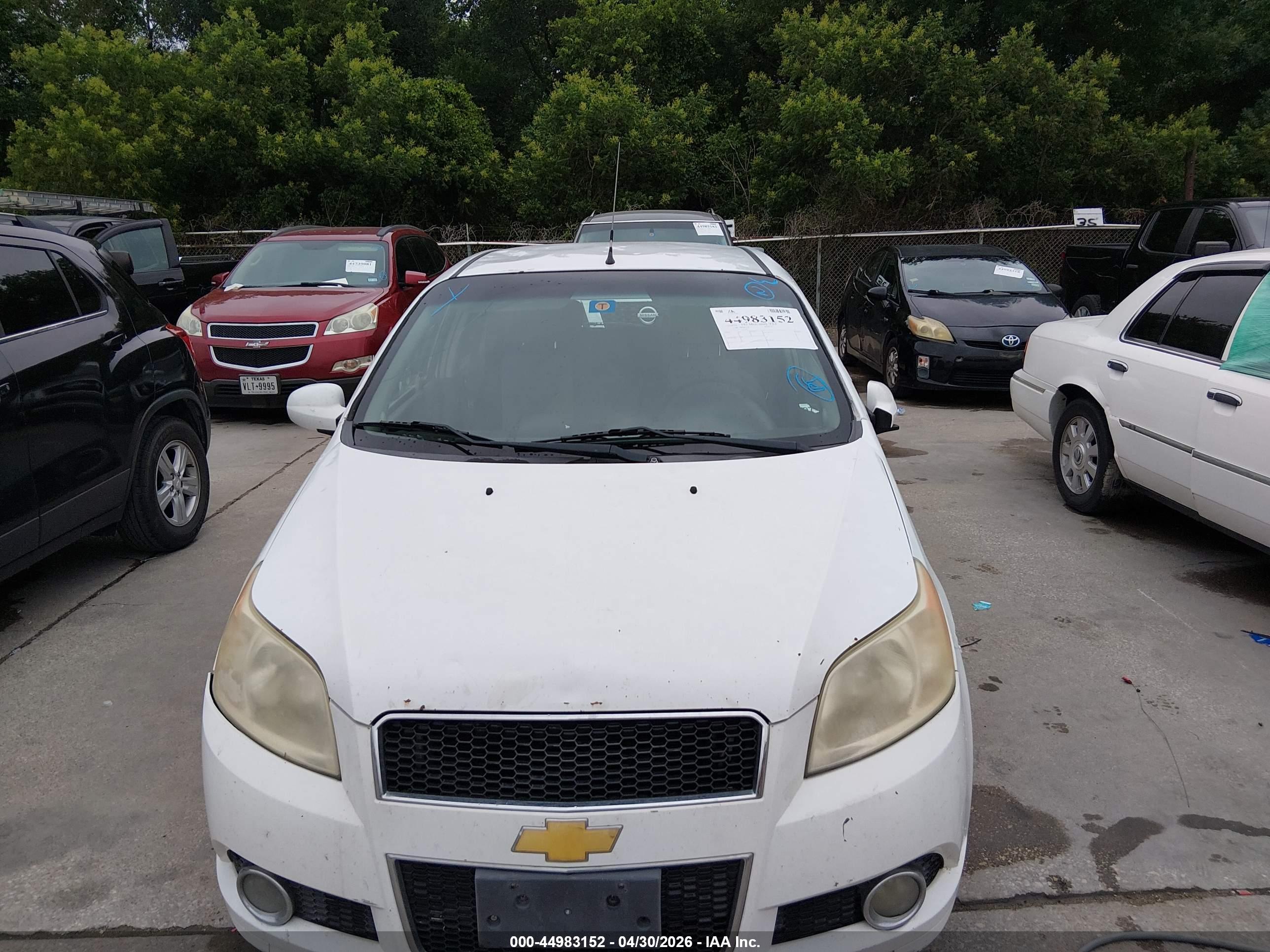 CHEVROLET AVEO image 6