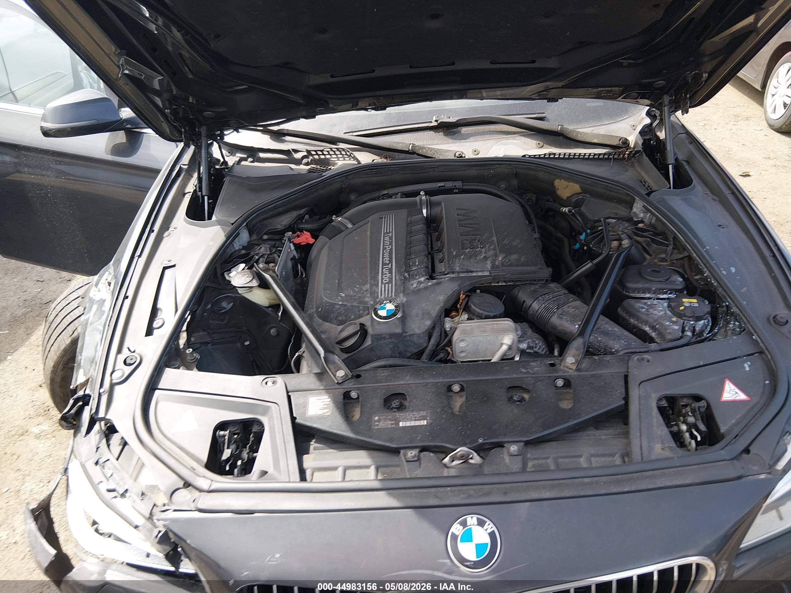 BMW 535I image 10