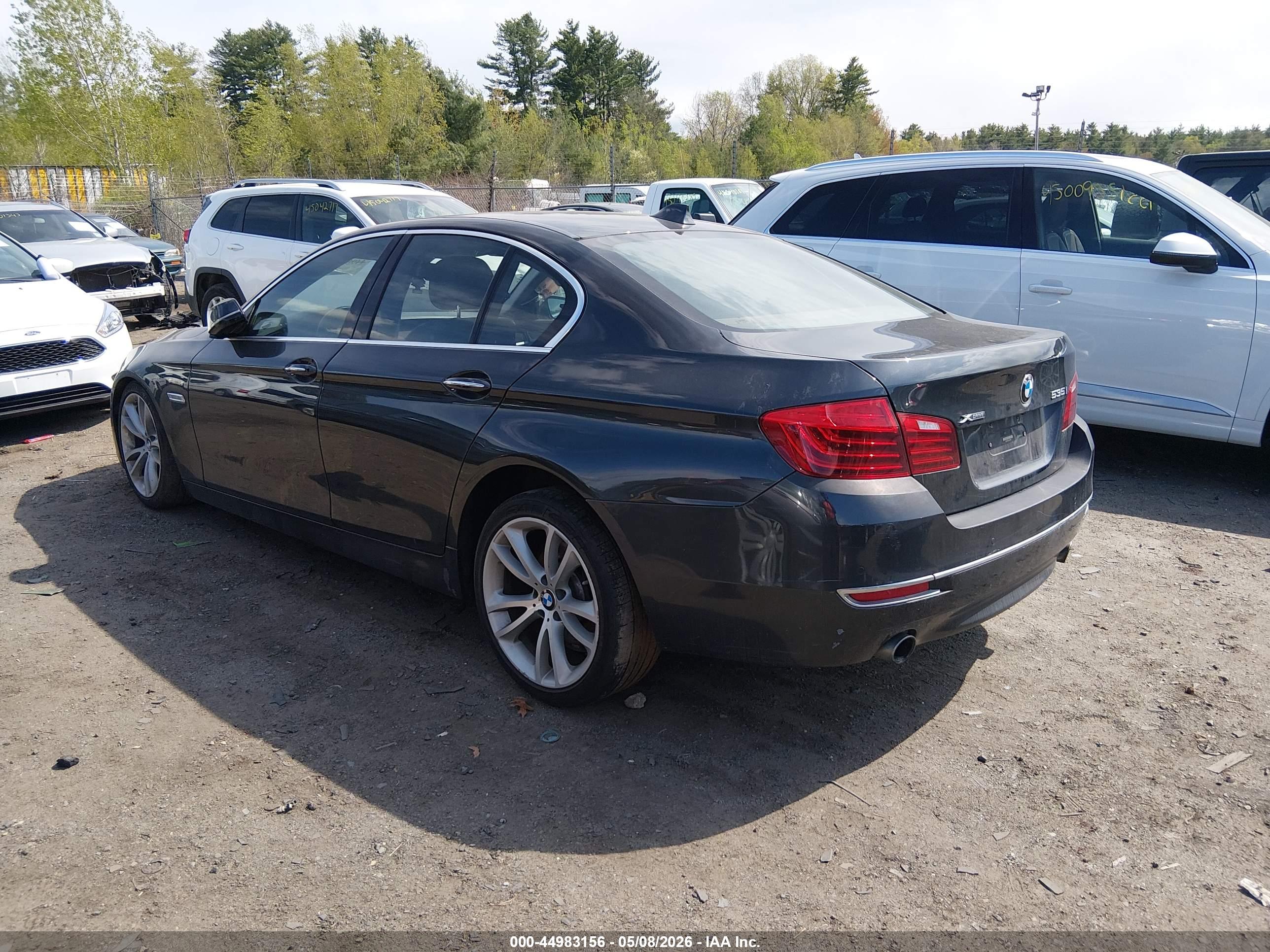 BMW 535I image 3
