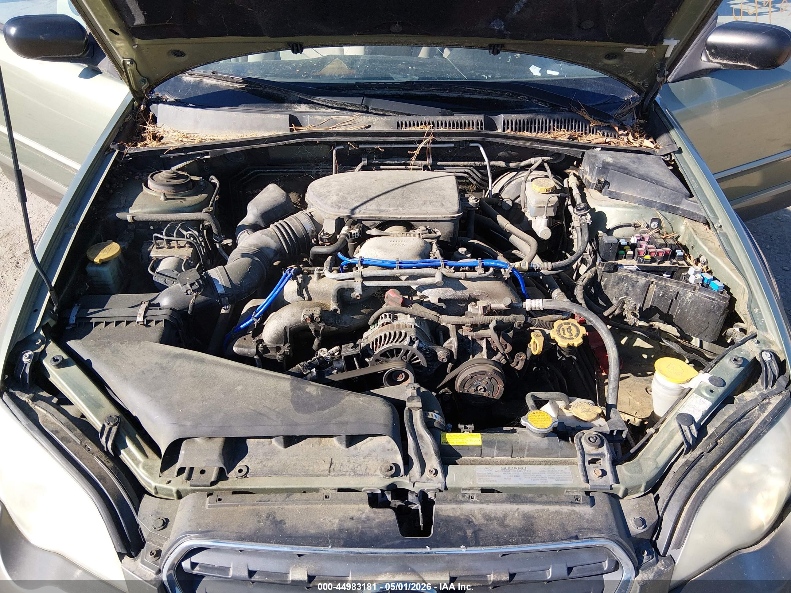 SUBARU OUTBACK image 10