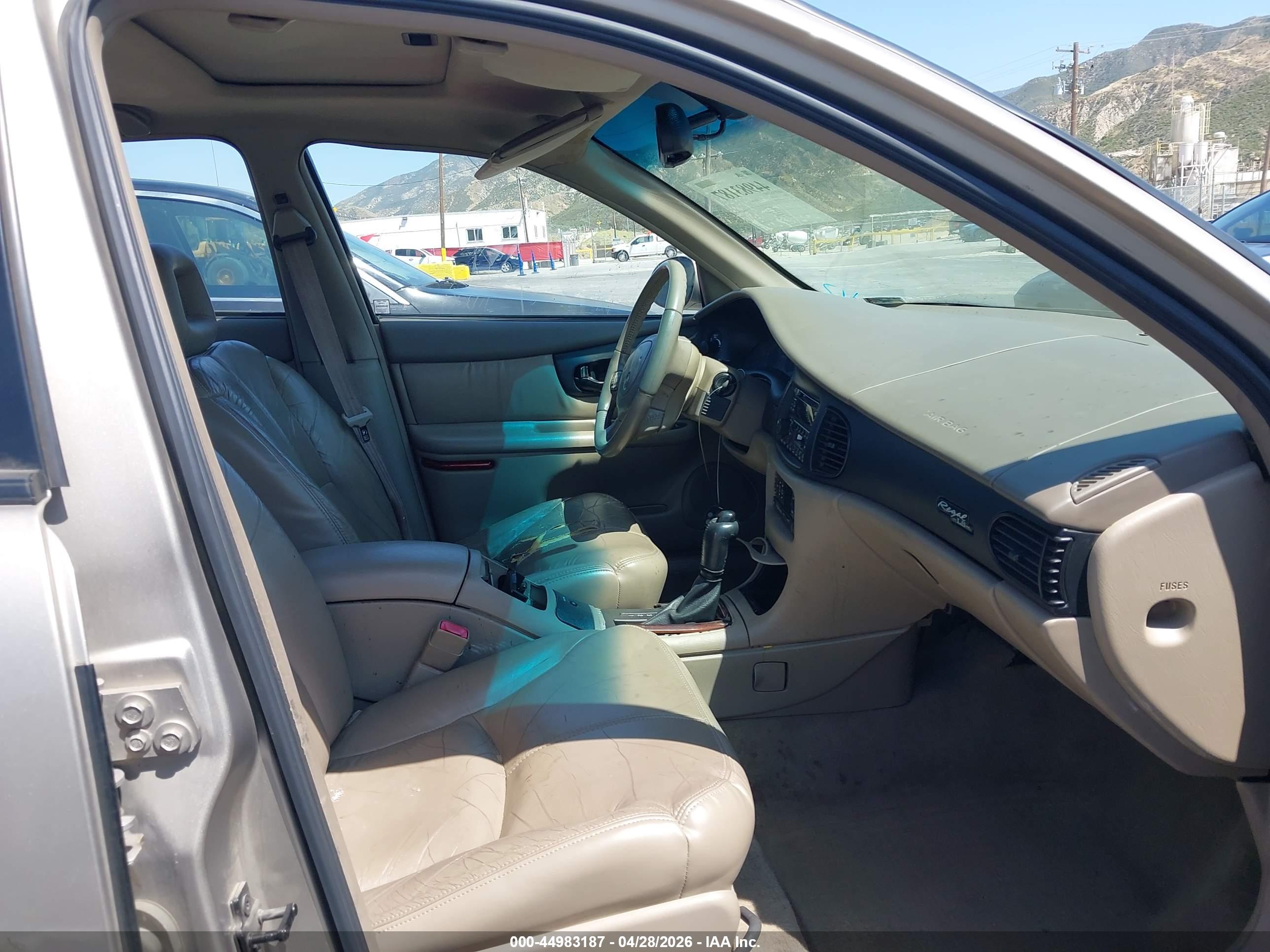 BUICK REGAL image 5